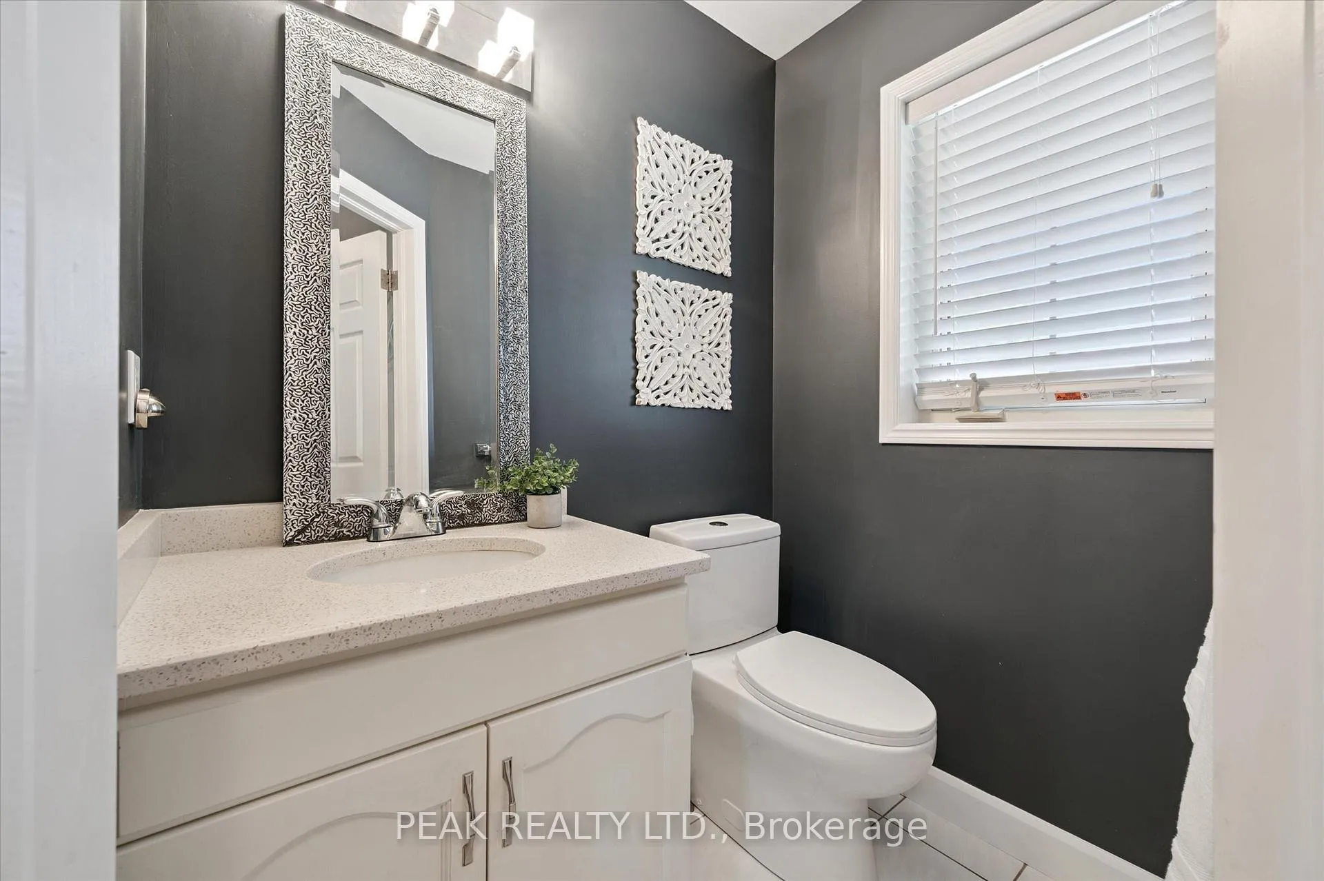 Photo 17 of 839 Fairway Crescent, Kitchener — HOMEH