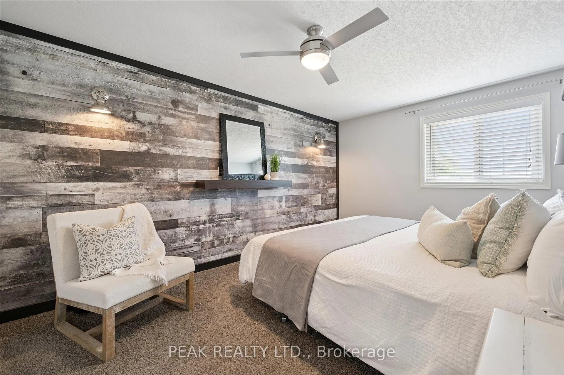 Photo 18 of 839 Fairway Crescent, Kitchener — HOMEH