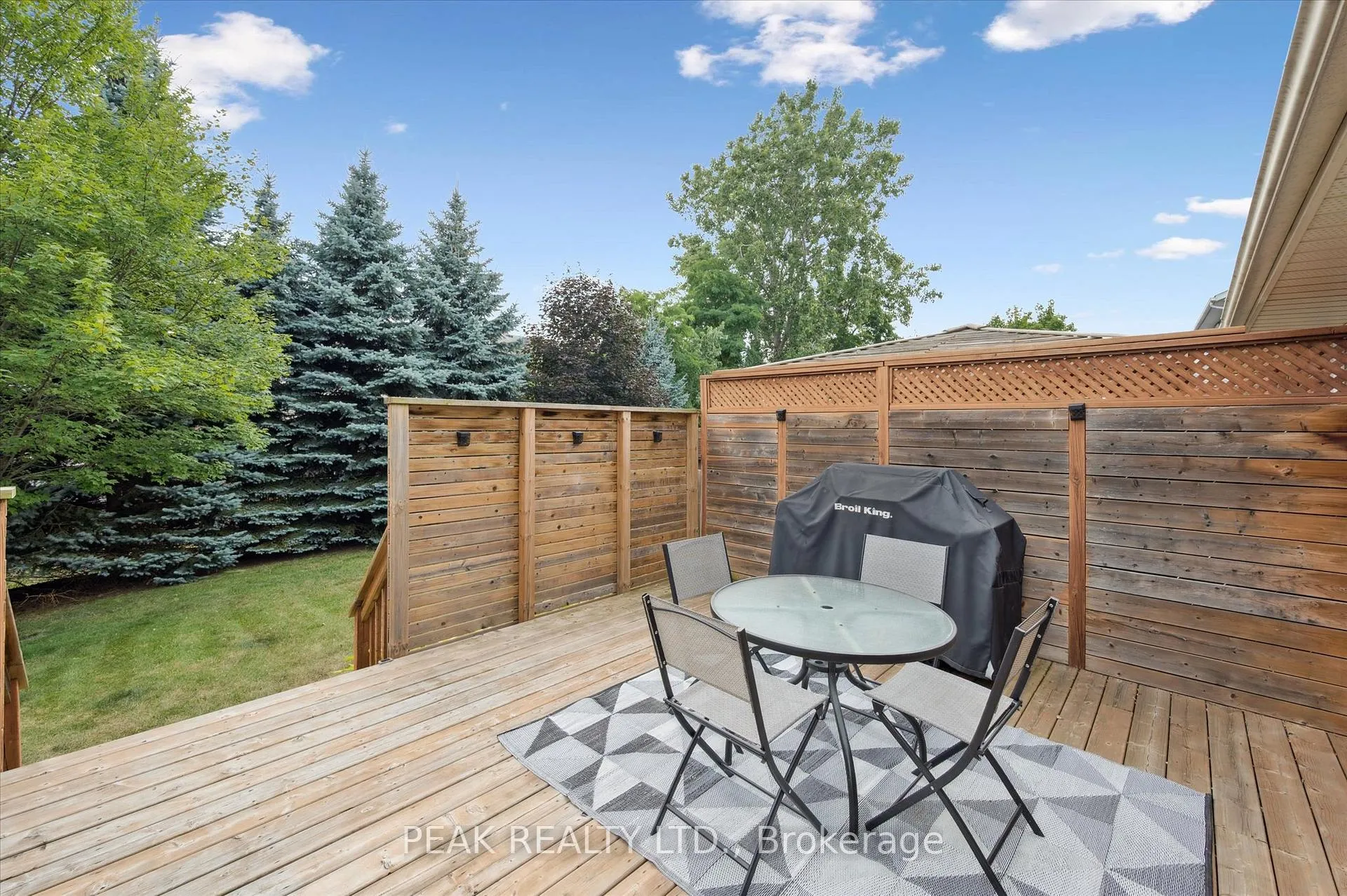 Photo 34 of 839 Fairway Crescent, Kitchener — HOMEH