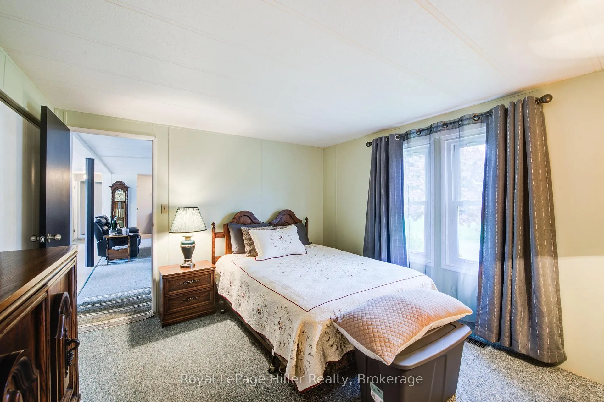 Photo 28 of 235 Hickory Lane, Perth East, Crystal Lake — HOMEH