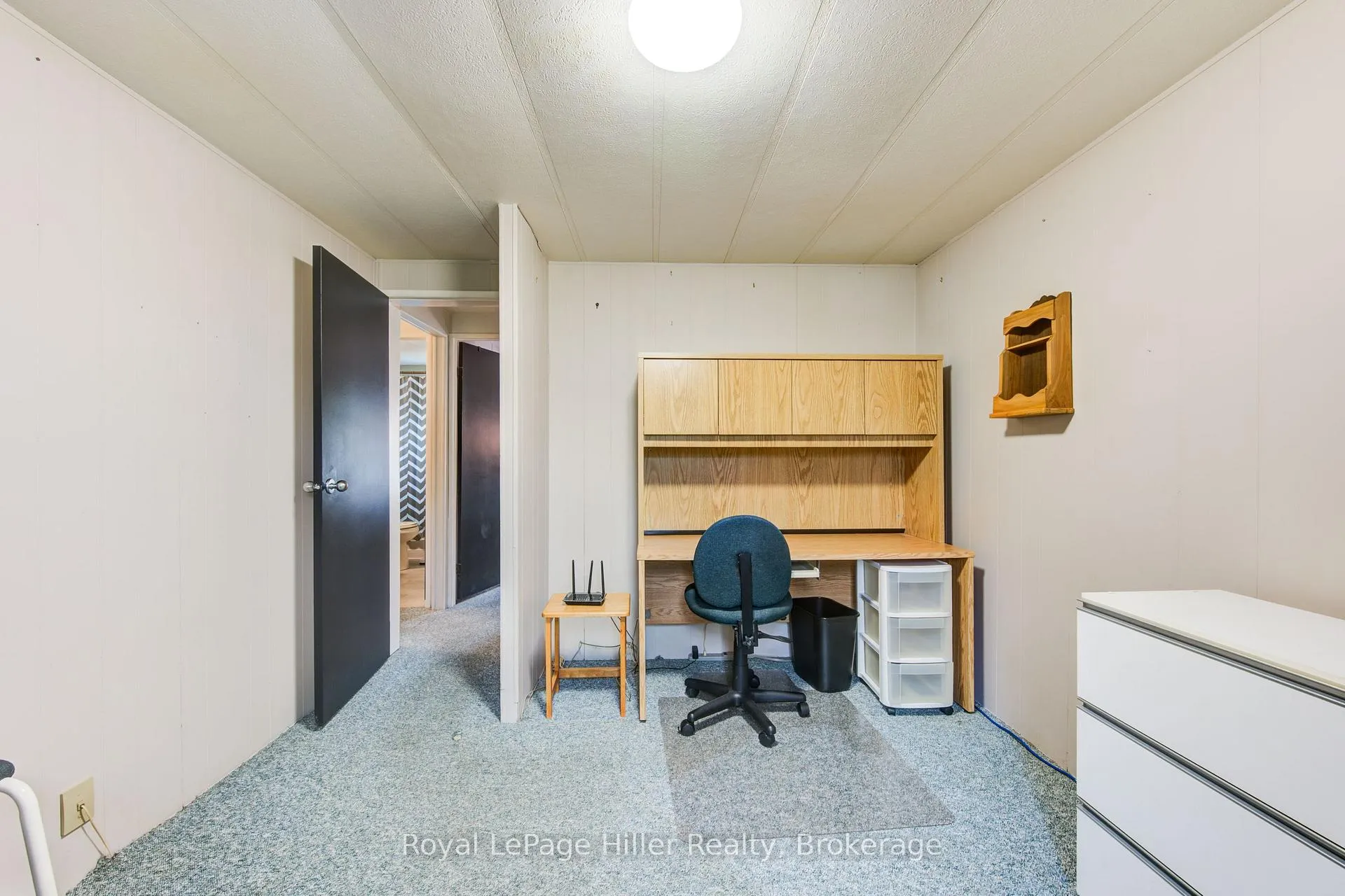 Photo 36 of 235 Hickory Lane, Perth East, Crystal Lake — HOMEH