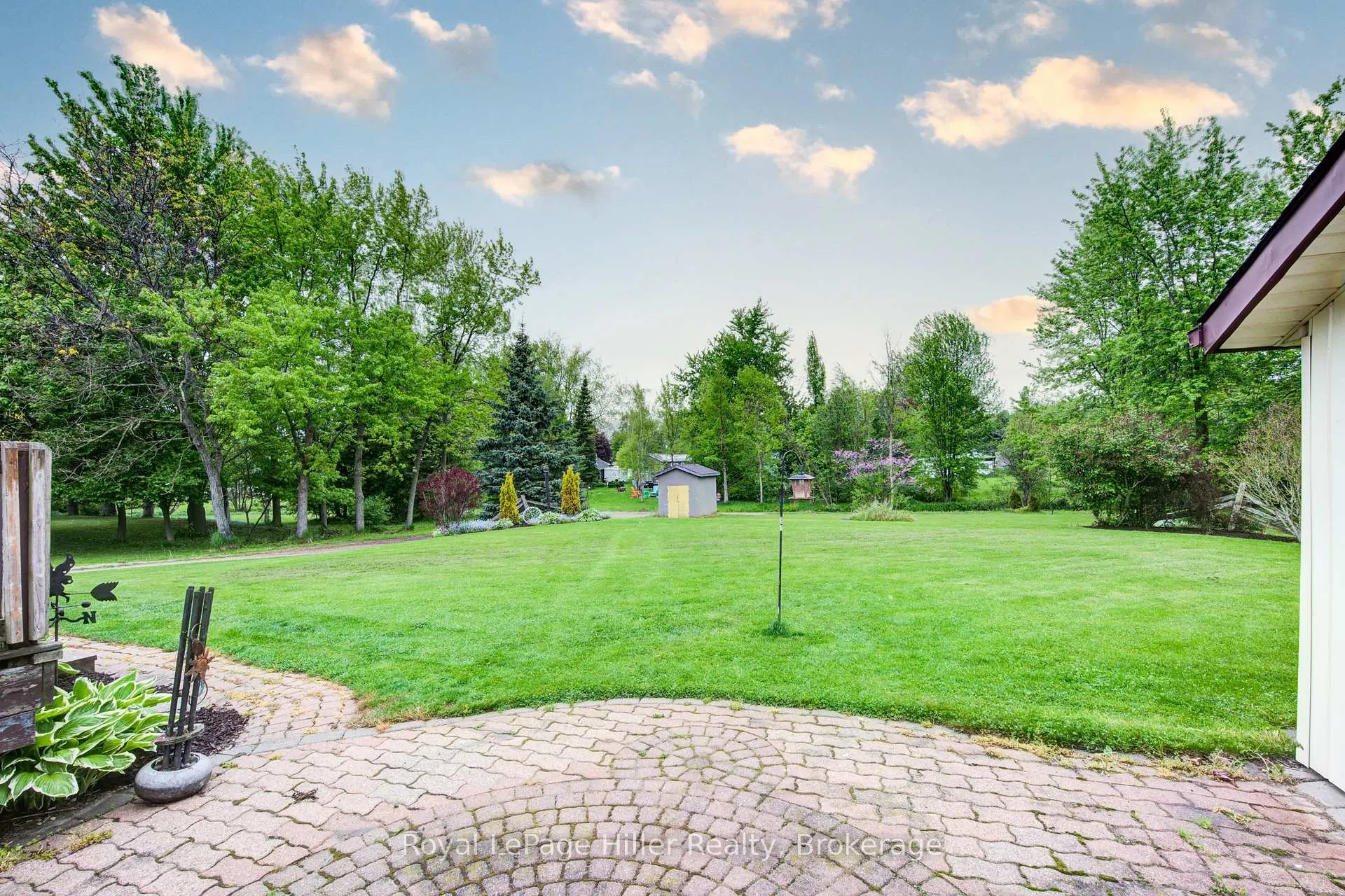 Photo 40 of 235 Hickory Lane, Perth East, Crystal Lake — HOMEH
