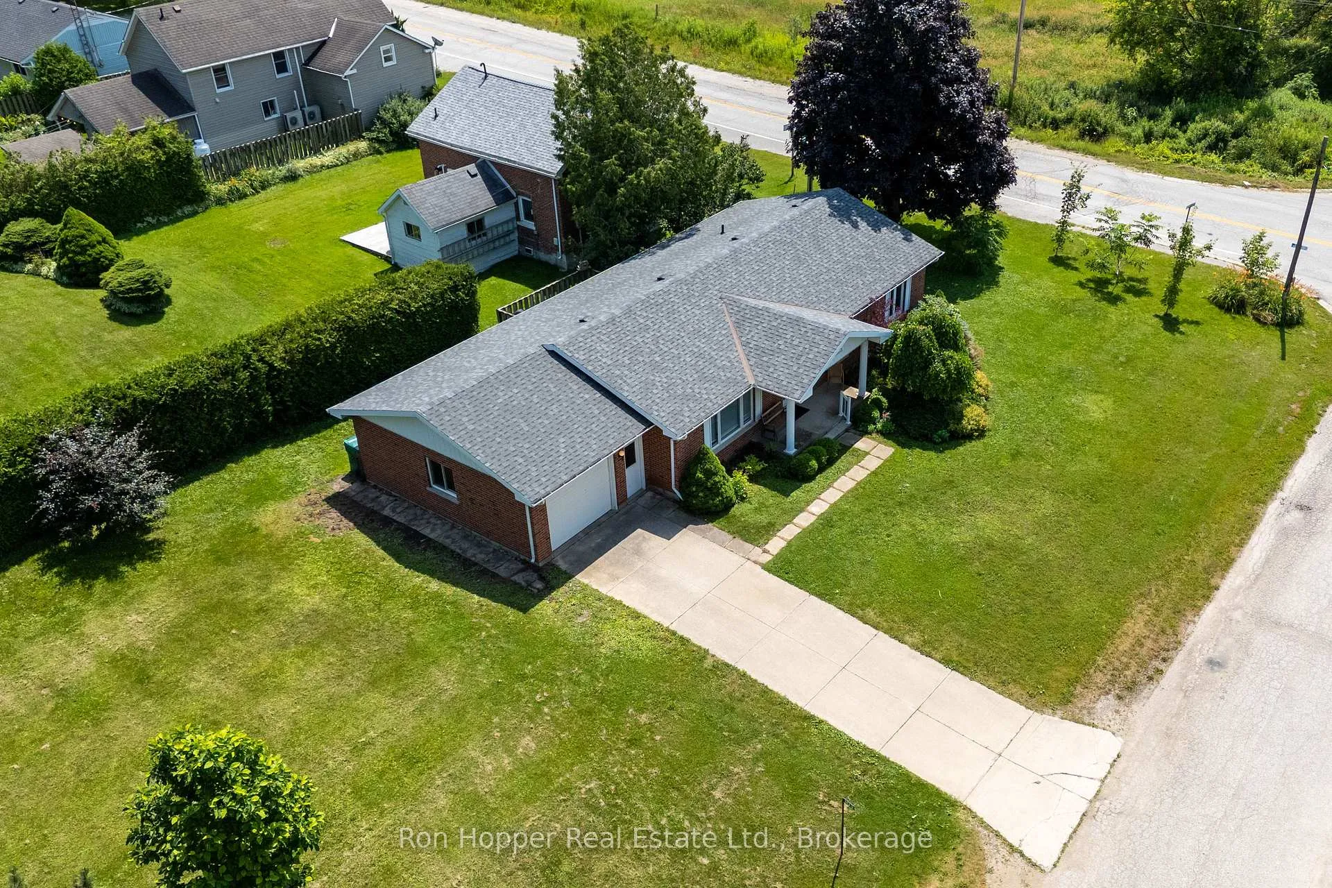 Photo 8 of 103 Queen Street, Meaford — HOMEH
