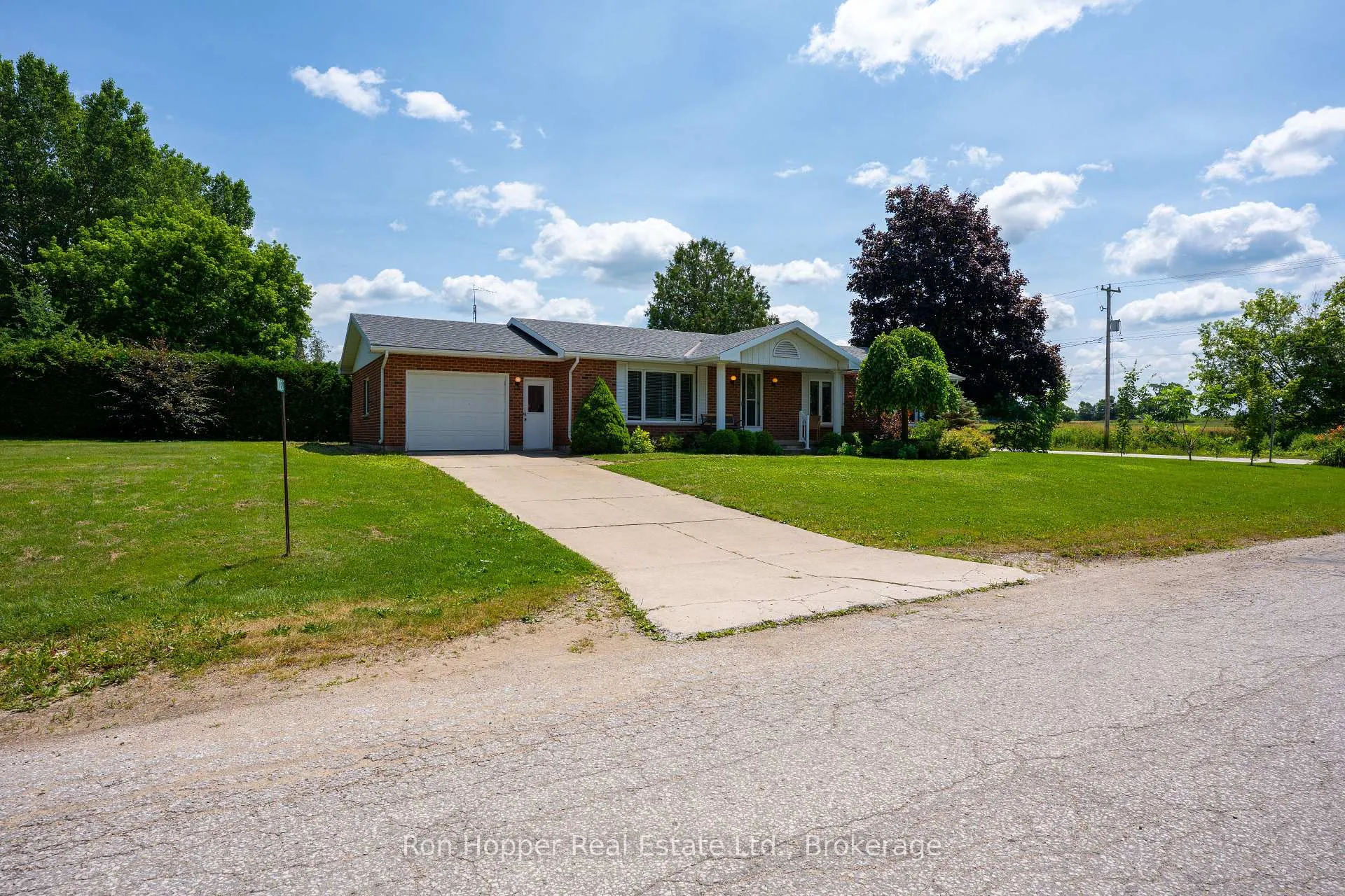 Photo 12 of 103 Queen Street, Meaford — HOMEH