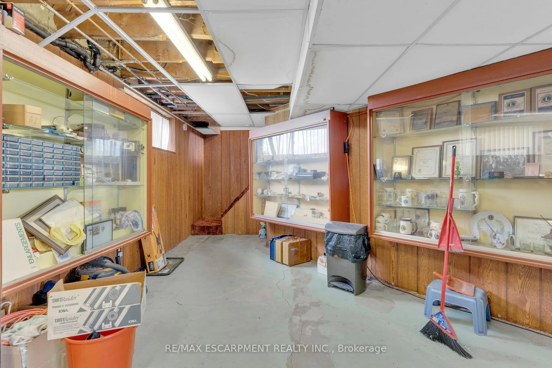 Photo 30 of 2986 Grimsby Road, Grimsby, Grimsby Escarpment — HOMEH