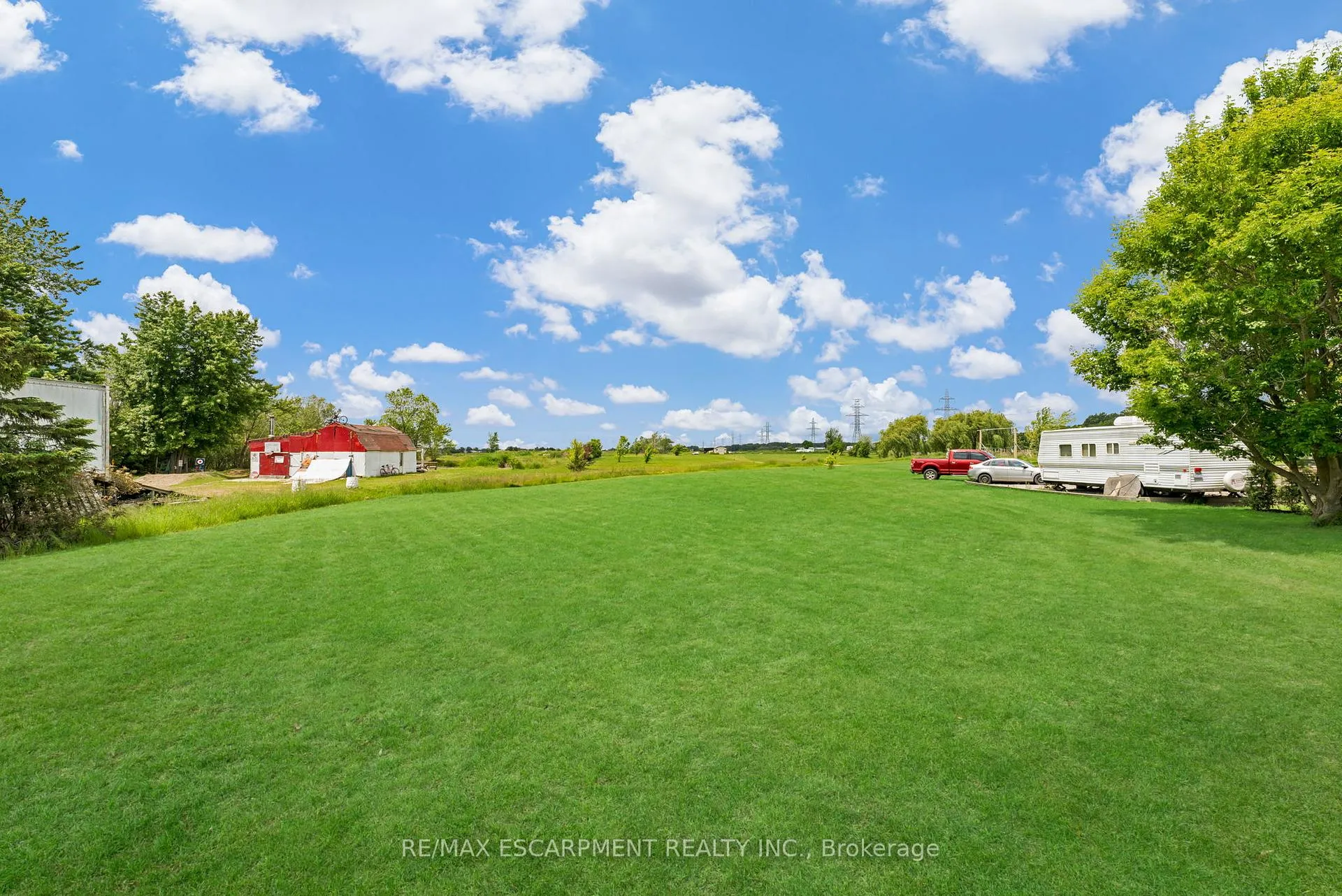 Photo 37 of 2986 Grimsby Road, Grimsby, Grimsby Escarpment — HOMEH