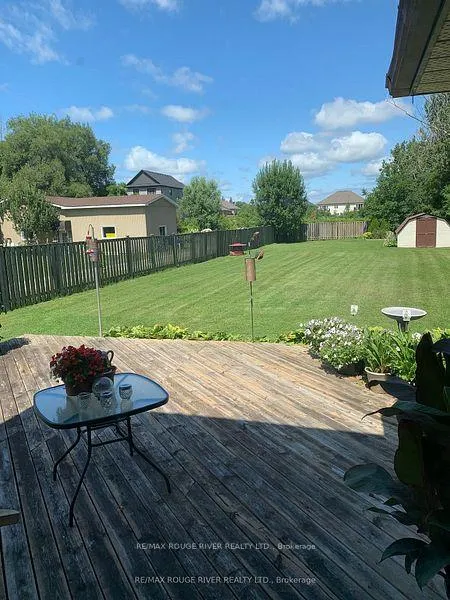 Photo 3 of 450 King Street E, Cobourg — HOMEH