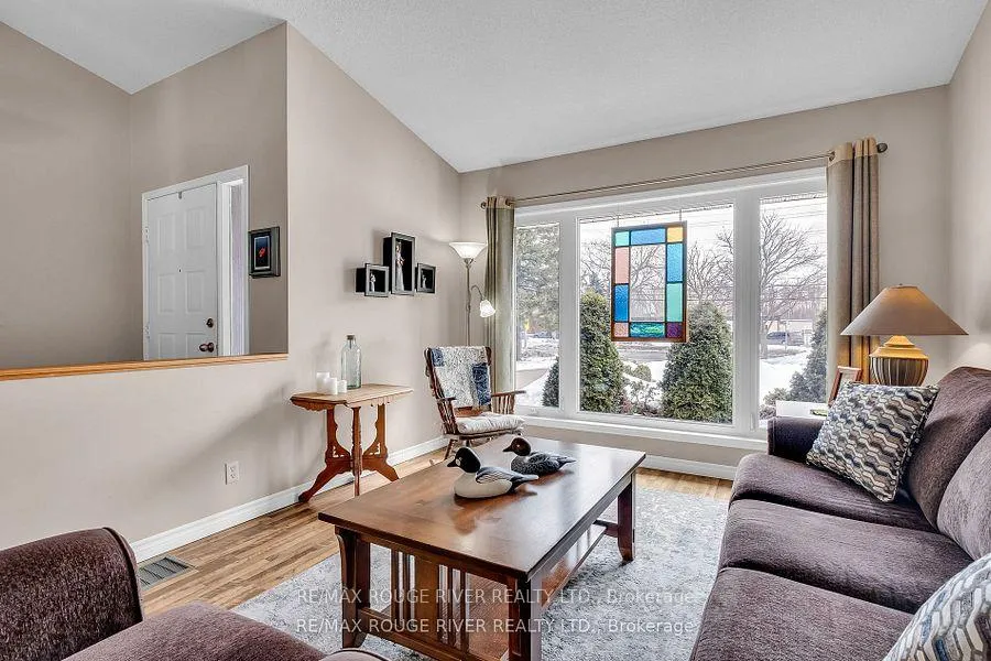 Photo 7 of 450 King Street E, Cobourg — HOMEH