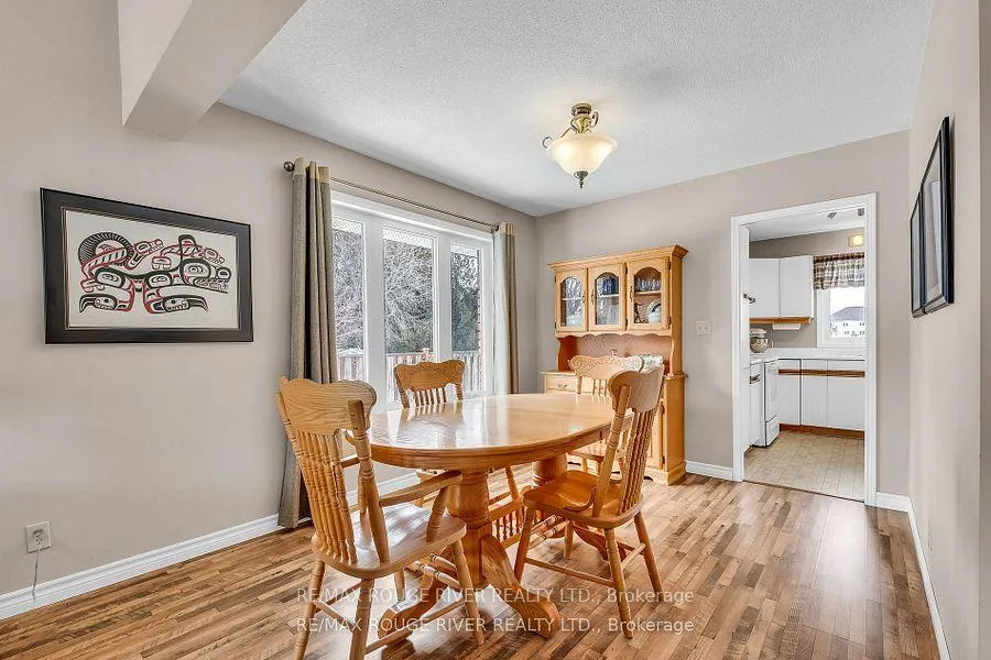 Photo 9 of 450 King Street E, Cobourg — HOMEH