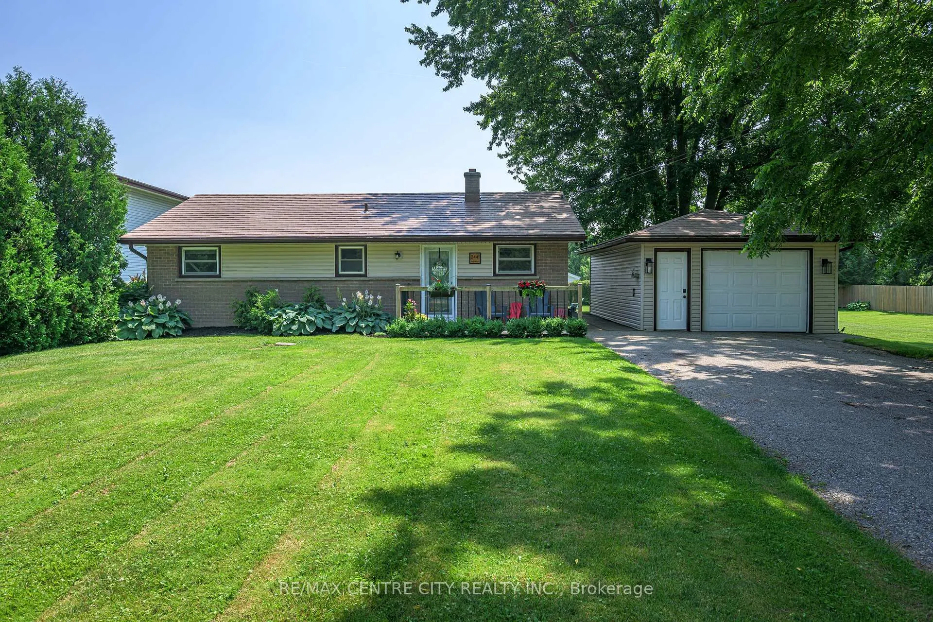 Photo 1 of 2441 Hamilton Road, Thames Centre, Nilestown — HOMEH