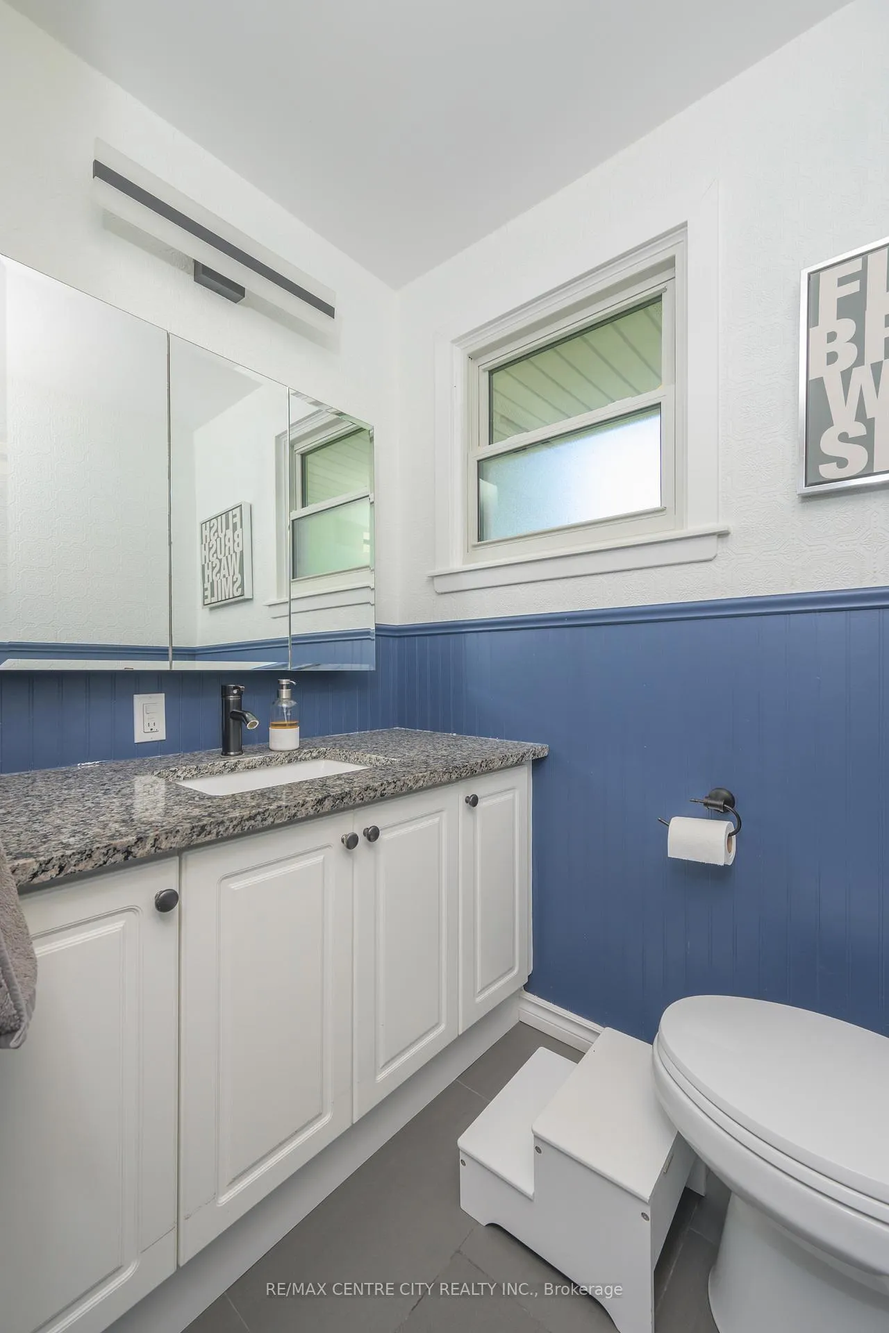 Photo 30 of 2441 Hamilton Road, Thames Centre, Nilestown — HOMEH