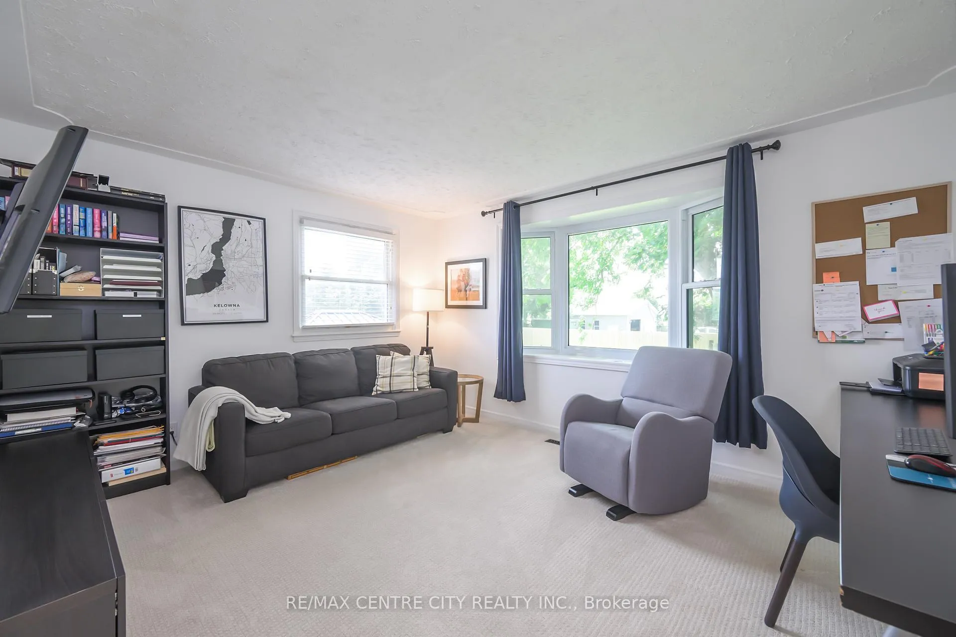 Photo 32 of 2441 Hamilton Road, Thames Centre, Nilestown — HOMEH