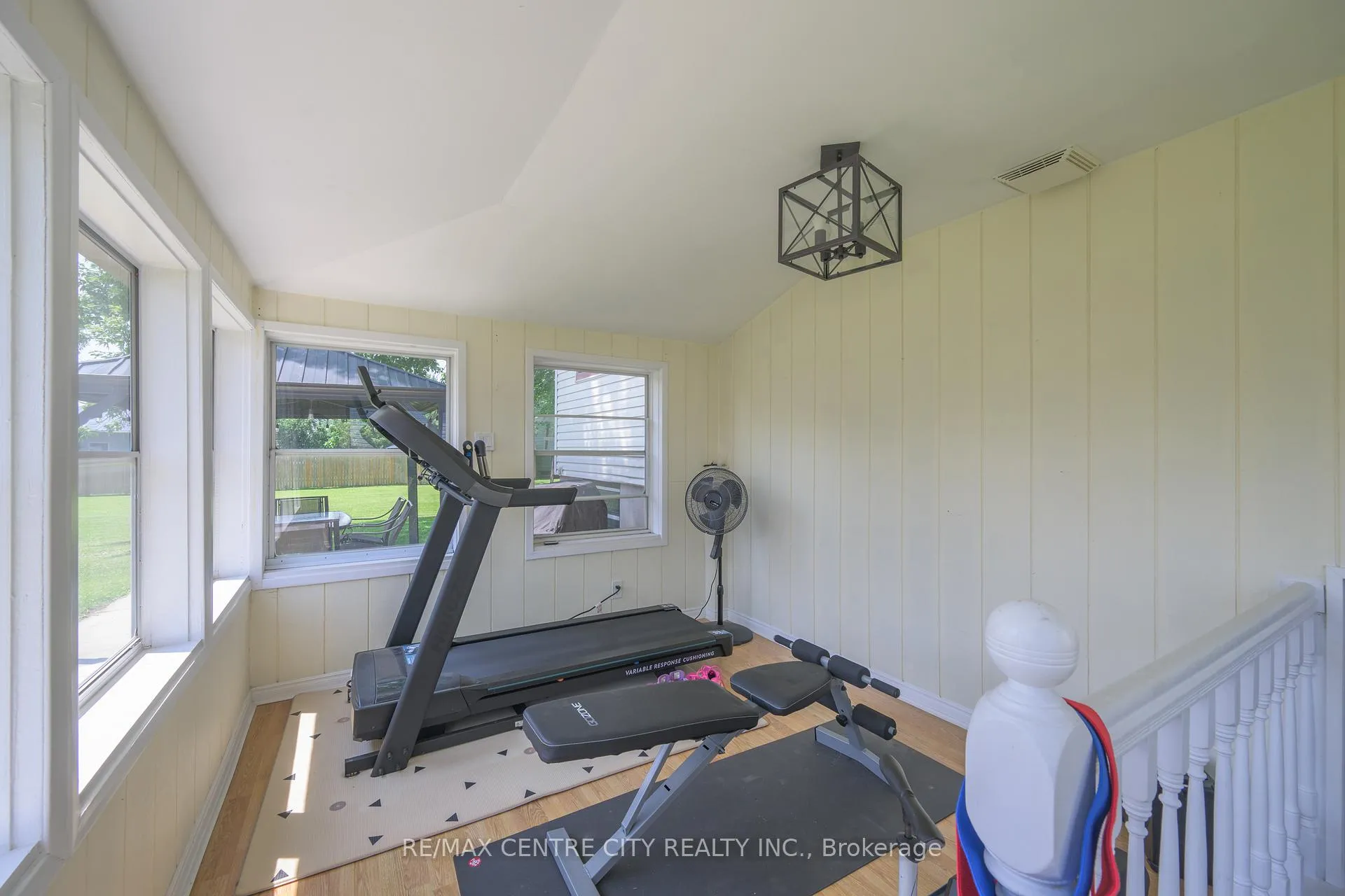 Photo 47 of 2441 Hamilton Road, Thames Centre, Nilestown — HOMEH