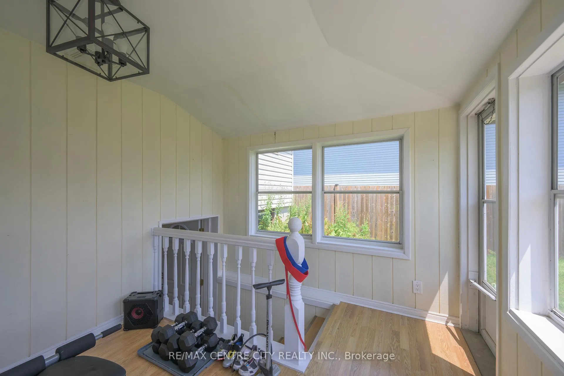 Photo 48 of 2441 Hamilton Road, Thames Centre, Nilestown — HOMEH