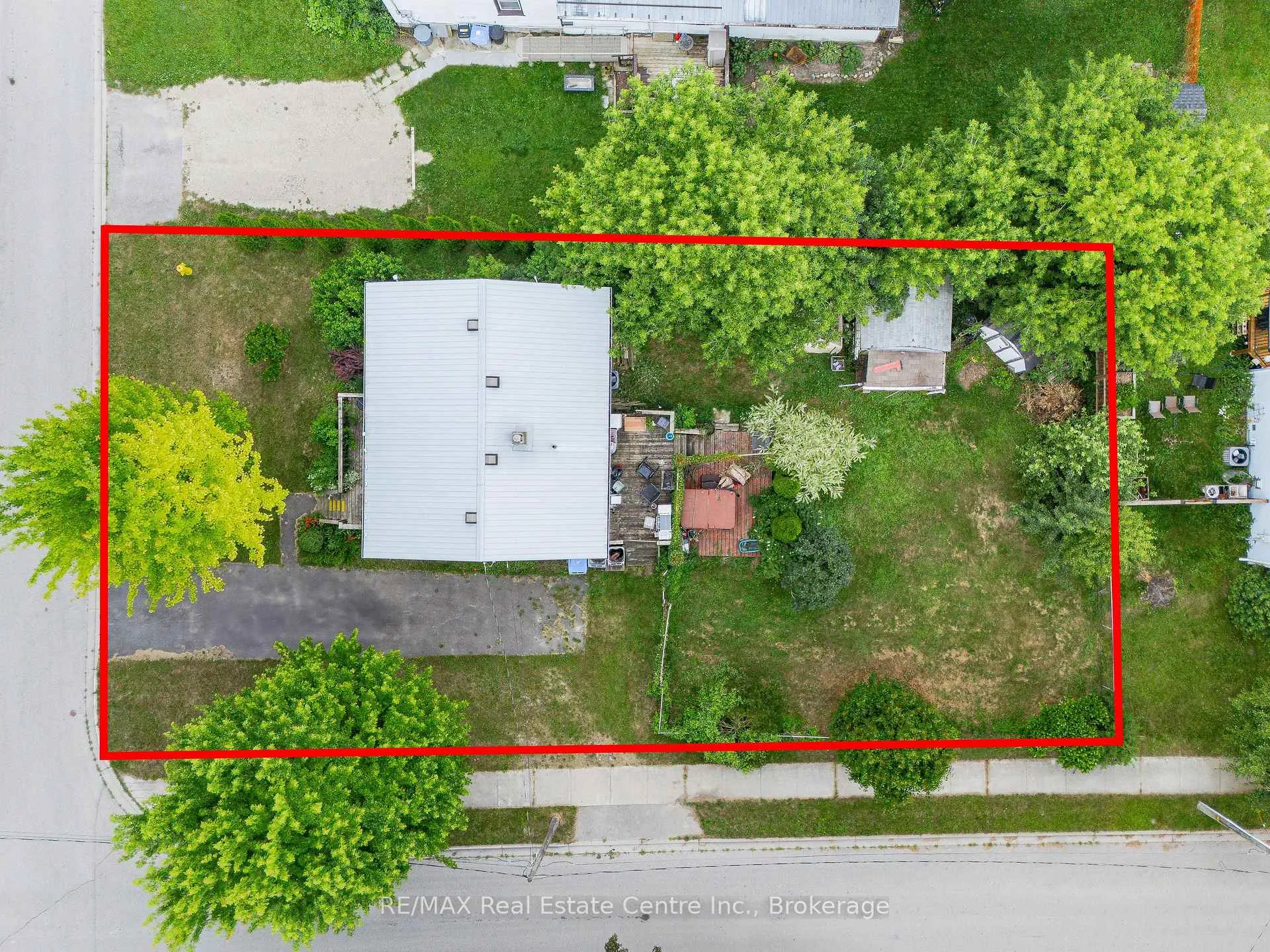 Photo 1 of 585 Richmond Avenue N, North Perth, Listowel — HOMEH