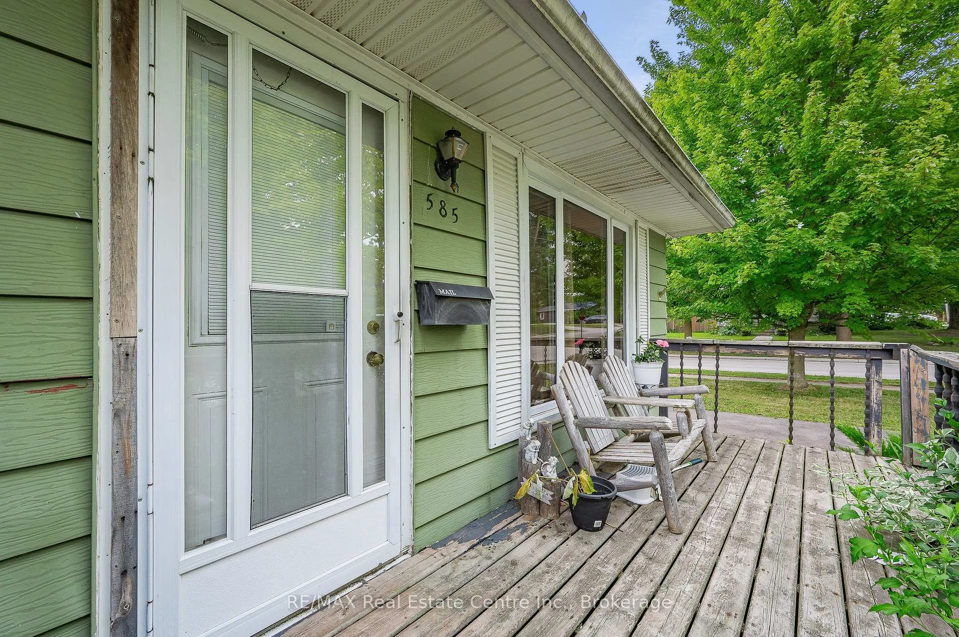 Photo 9 of 585 Richmond Avenue N, North Perth, Listowel — HOMEH