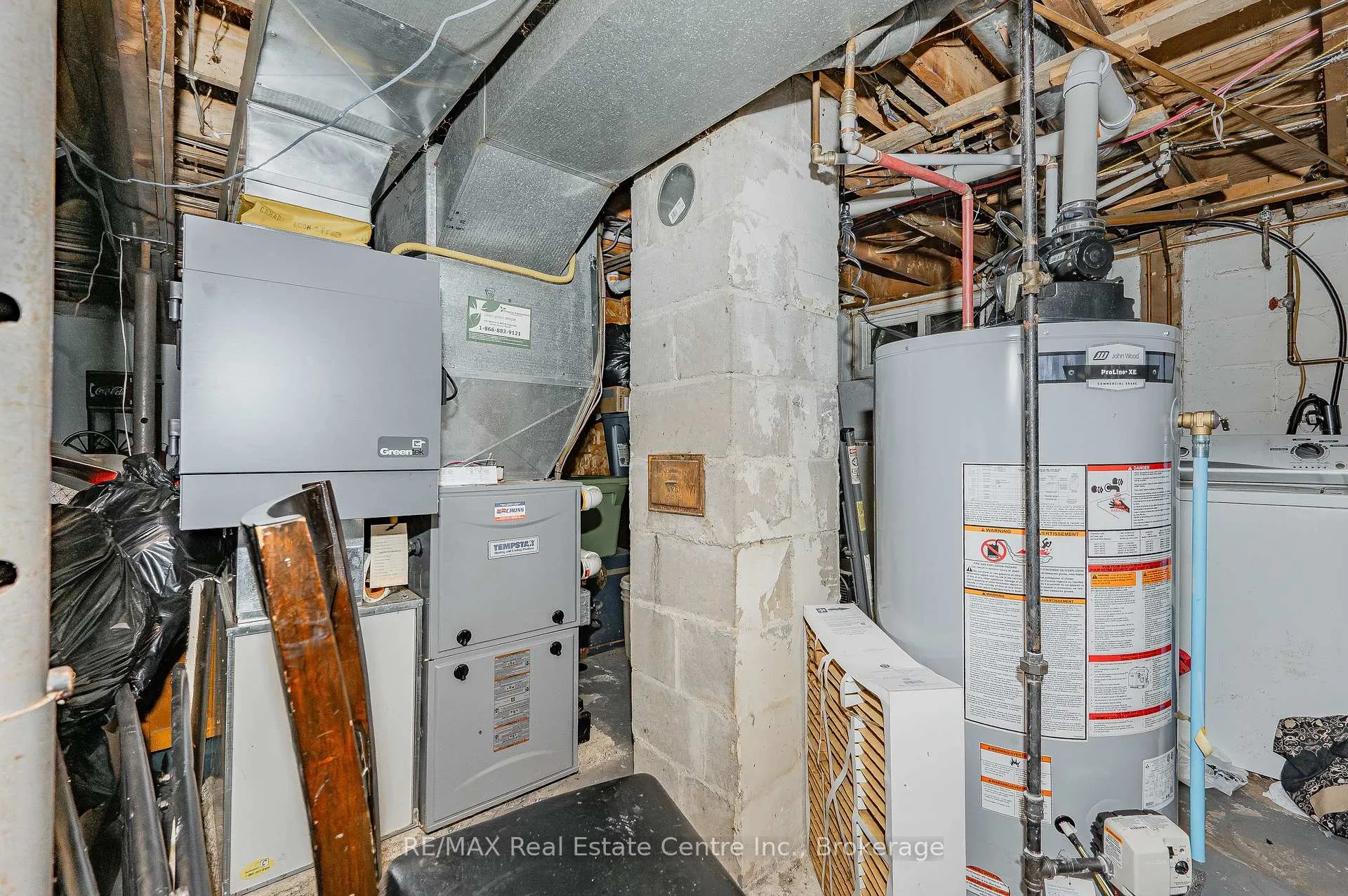 Photo 11 of 585 Richmond Avenue N, North Perth, Listowel — HOMEH