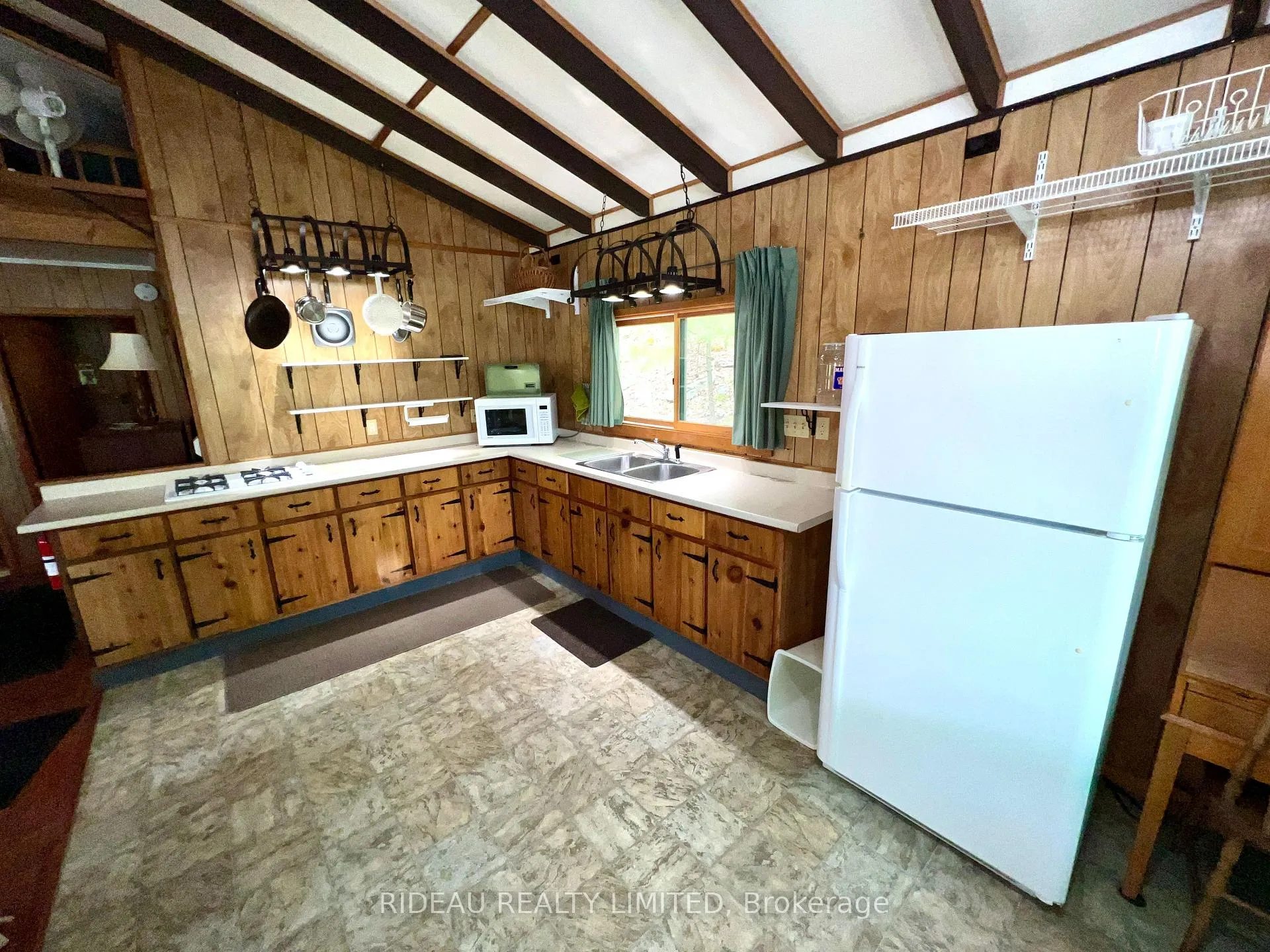 Photo 20 of 22 Birch Island, Rideau Lakes, Rideau Lakes (South Elmsley) Twp — HOMEH