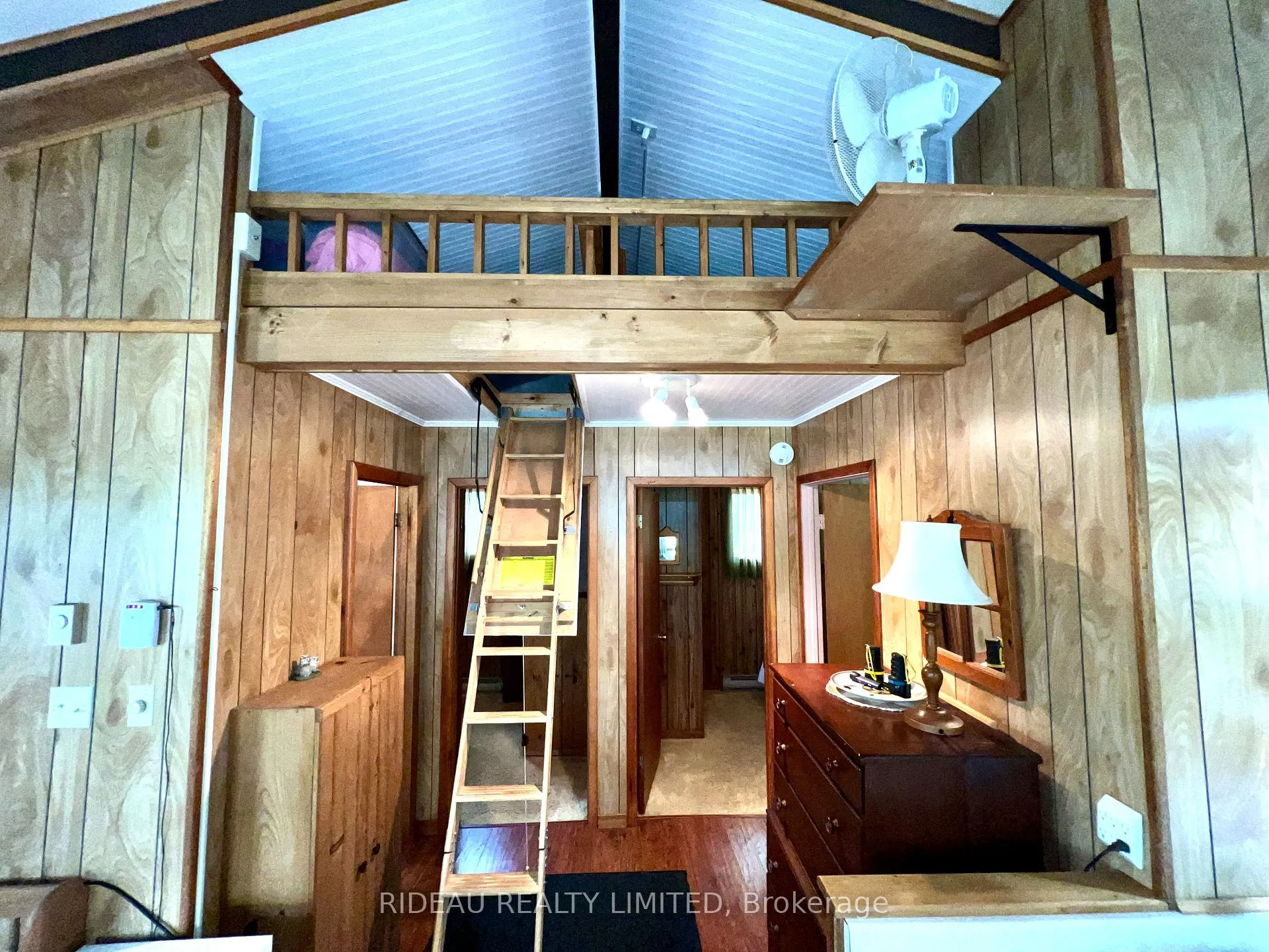 Photo 24 of 22 Birch Island, Rideau Lakes, Rideau Lakes (South Elmsley) Twp — HOMEH