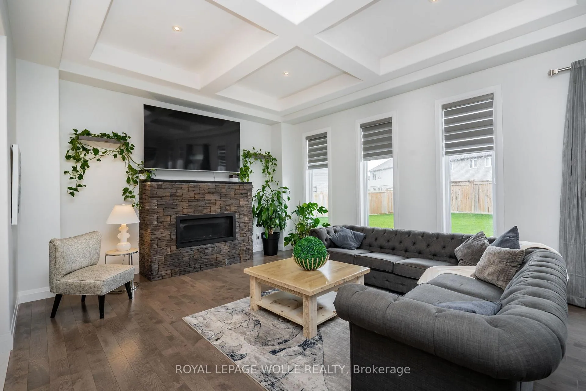 Photo 6 of 920 River Ridge Court, Kitchener — HOMEH