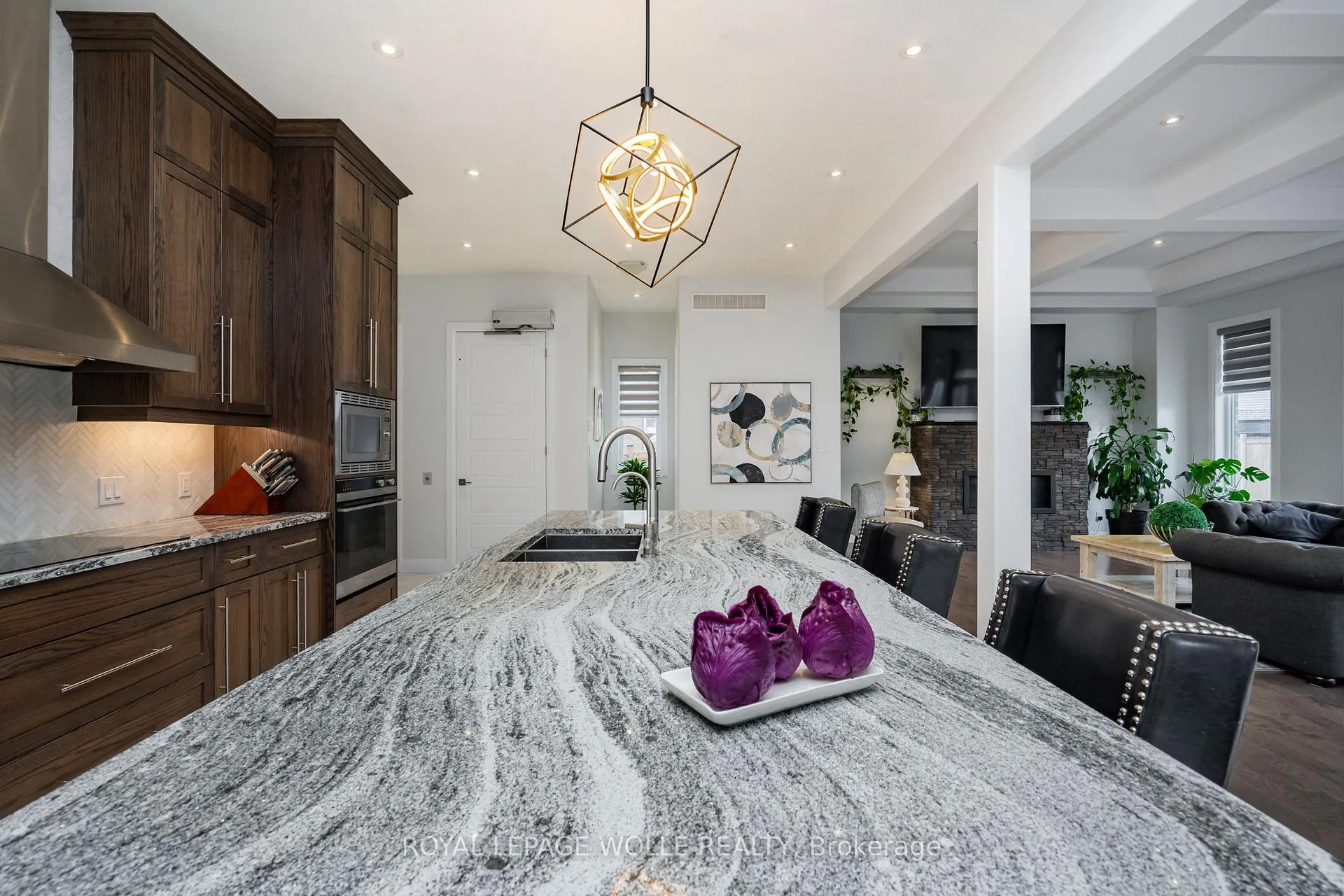 Photo 12 of 920 River Ridge Court, Kitchener — HOMEH