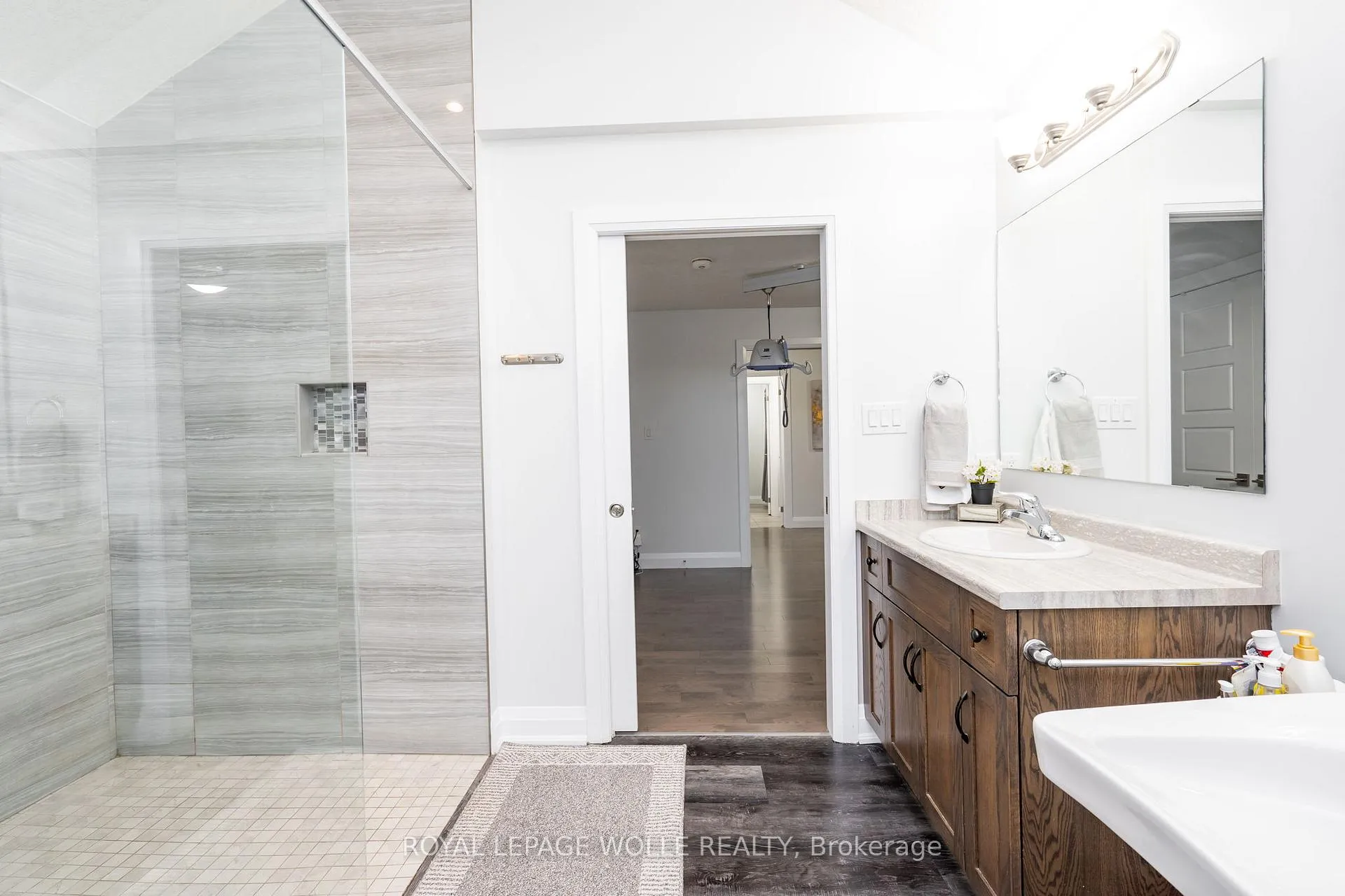 Photo 22 of 920 River Ridge Court, Kitchener — HOMEH