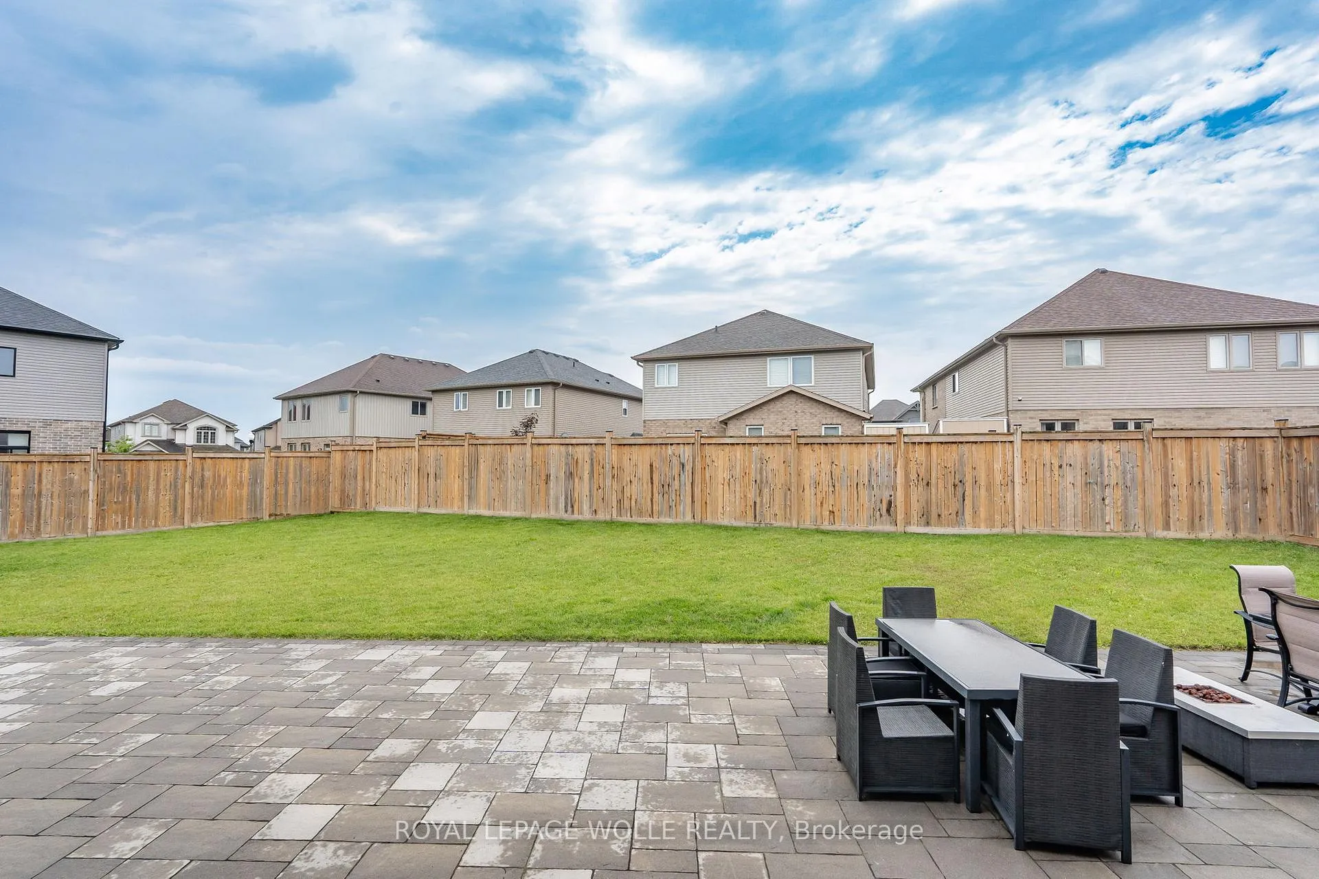 Photo 42 of 920 River Ridge Court, Kitchener — HOMEH