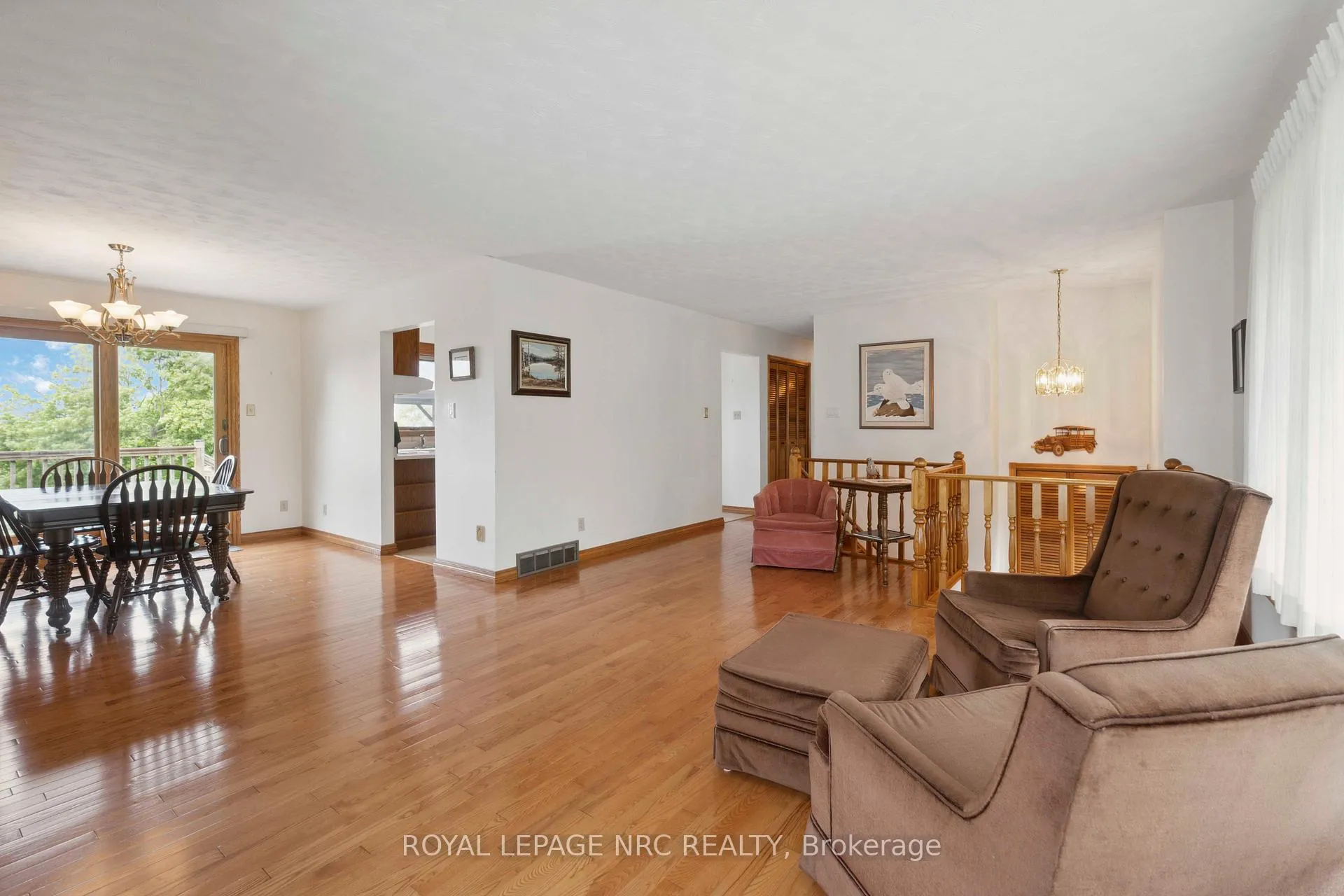 Photo 12 of 5329 King Street, Lincoln, Beamsville — HOMEH