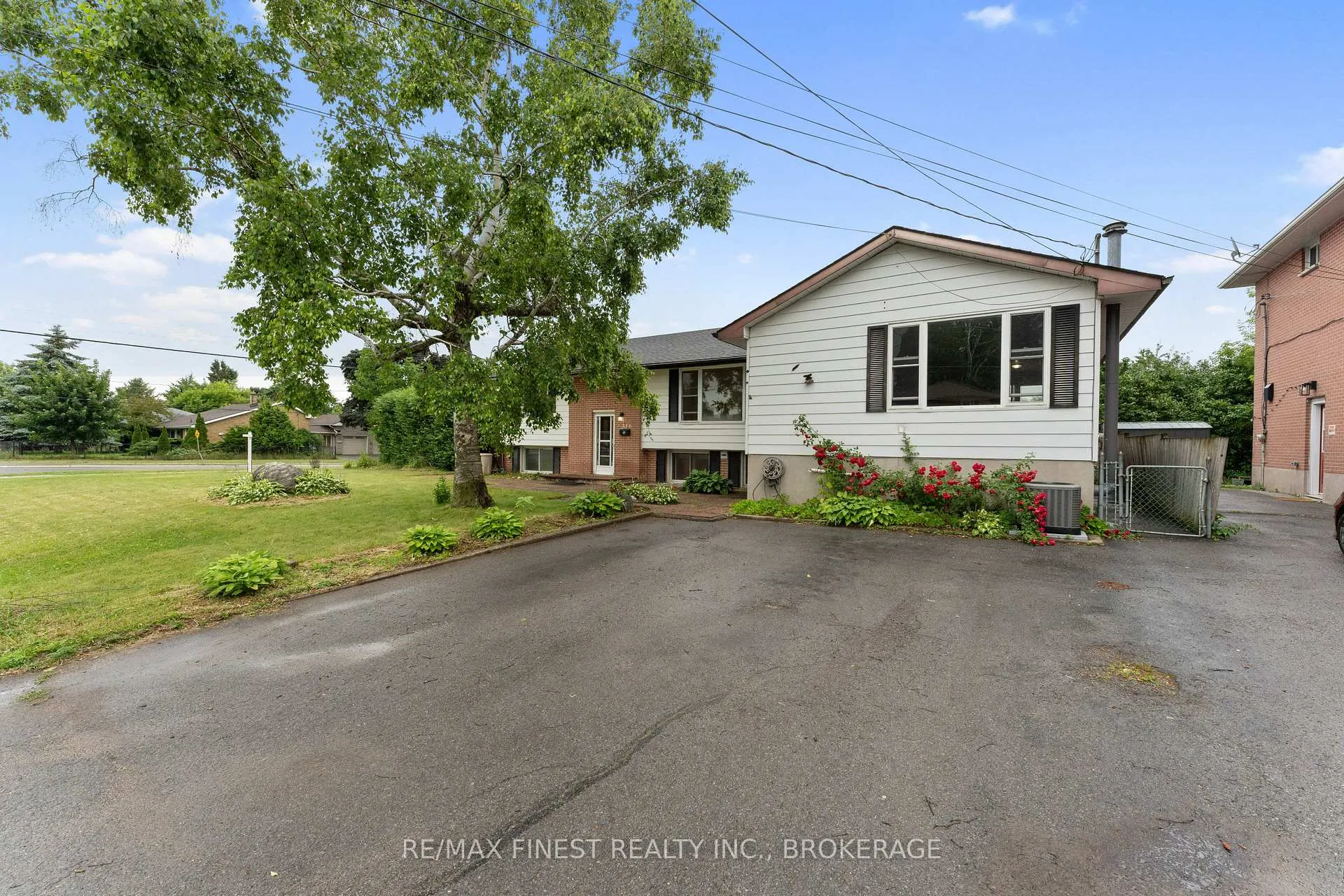 Photo 2 of 336 Meadowcrest Road, Kingston, City Southwest — HOMEH