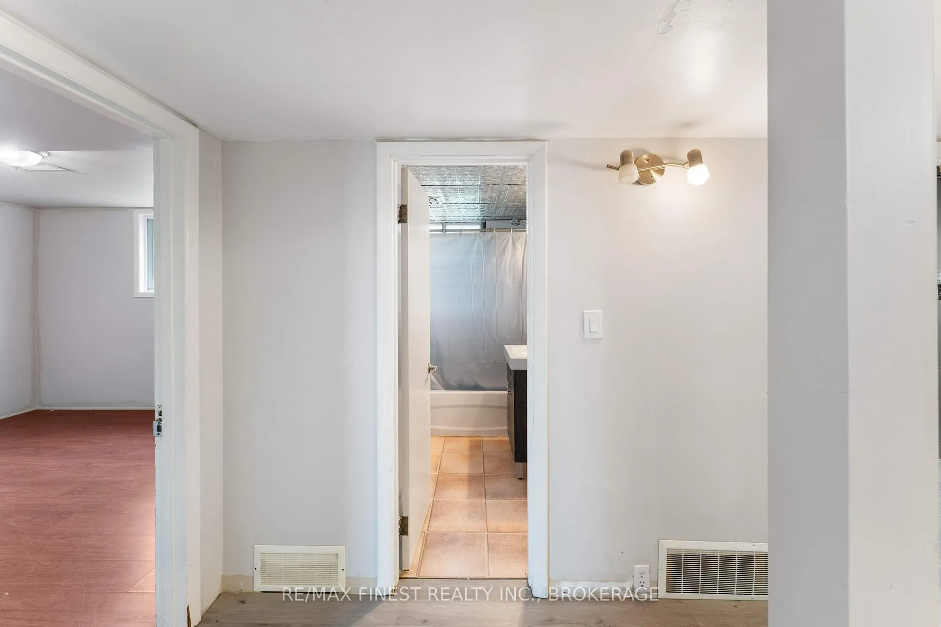 Photo 18 of 336 Meadowcrest Road, Kingston, City Southwest — HOMEH