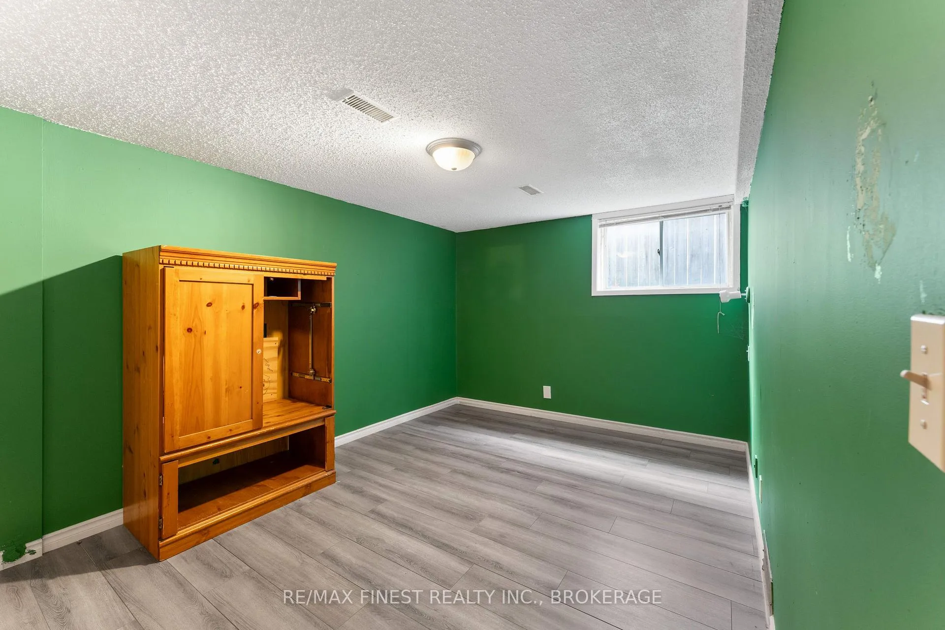 Photo 28 of 336 Meadowcrest Road, Kingston, City Southwest — HOMEH