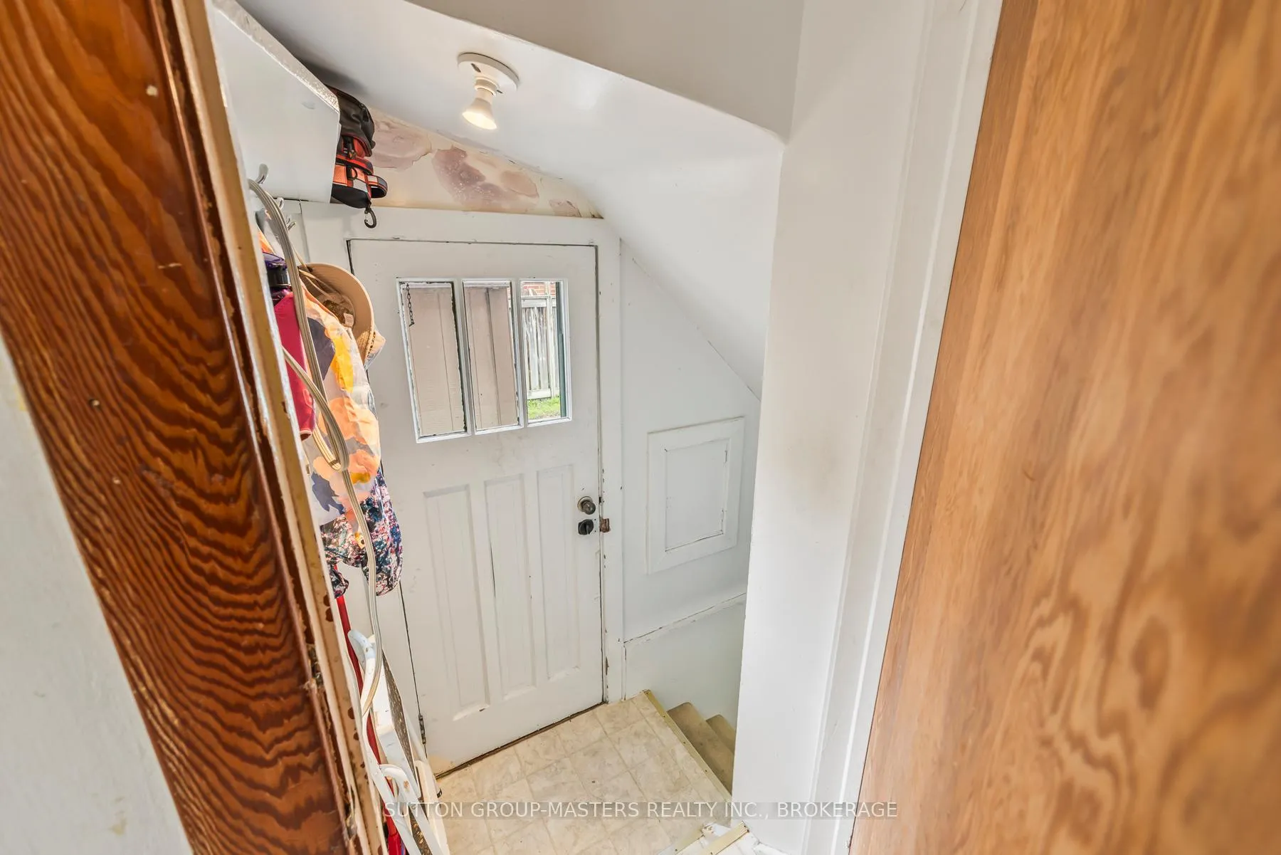 Photo 16 of 284 Helen Street, Kingston, Central City East — HOMEH