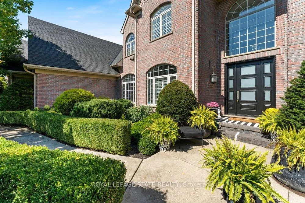 Photo 4 of 1467 Book Road W, Hamilton, Ancaster — HOMEH