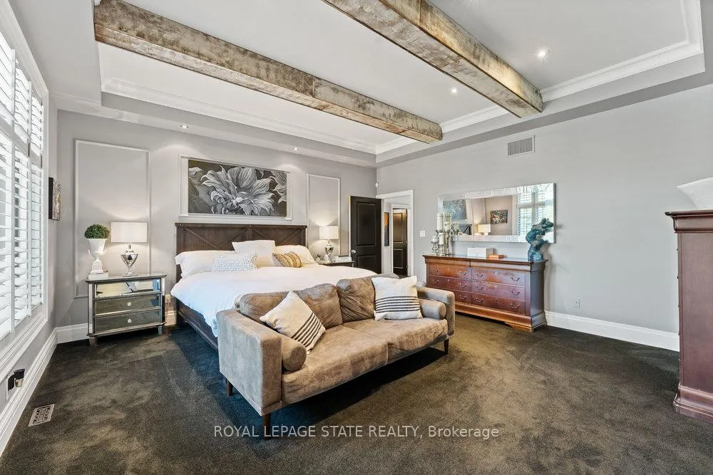 Photo 17 of 1467 Book Road W, Hamilton, Ancaster — HOMEH