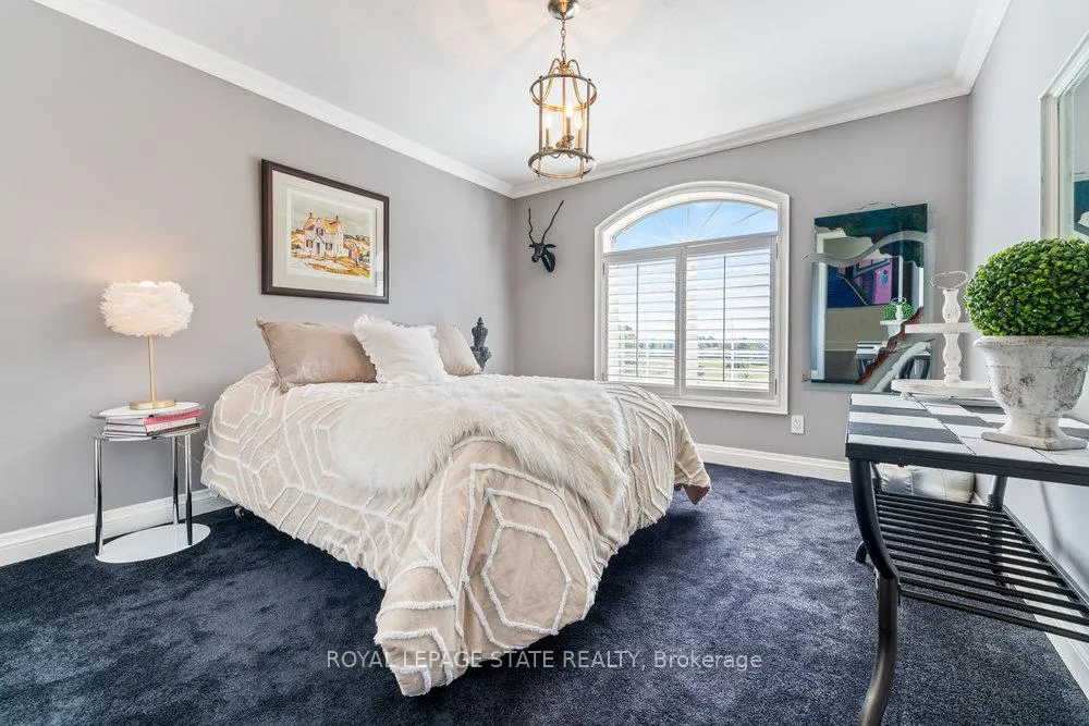 Photo 23 of 1467 Book Road W, Hamilton, Ancaster — HOMEH