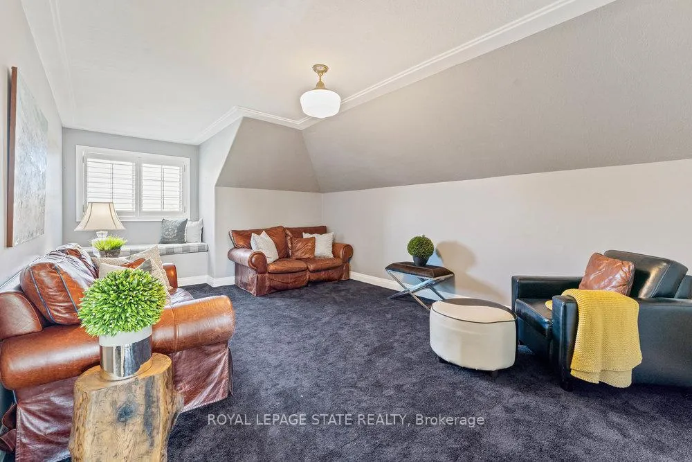 Photo 24 of 1467 Book Road W, Hamilton, Ancaster — HOMEH
