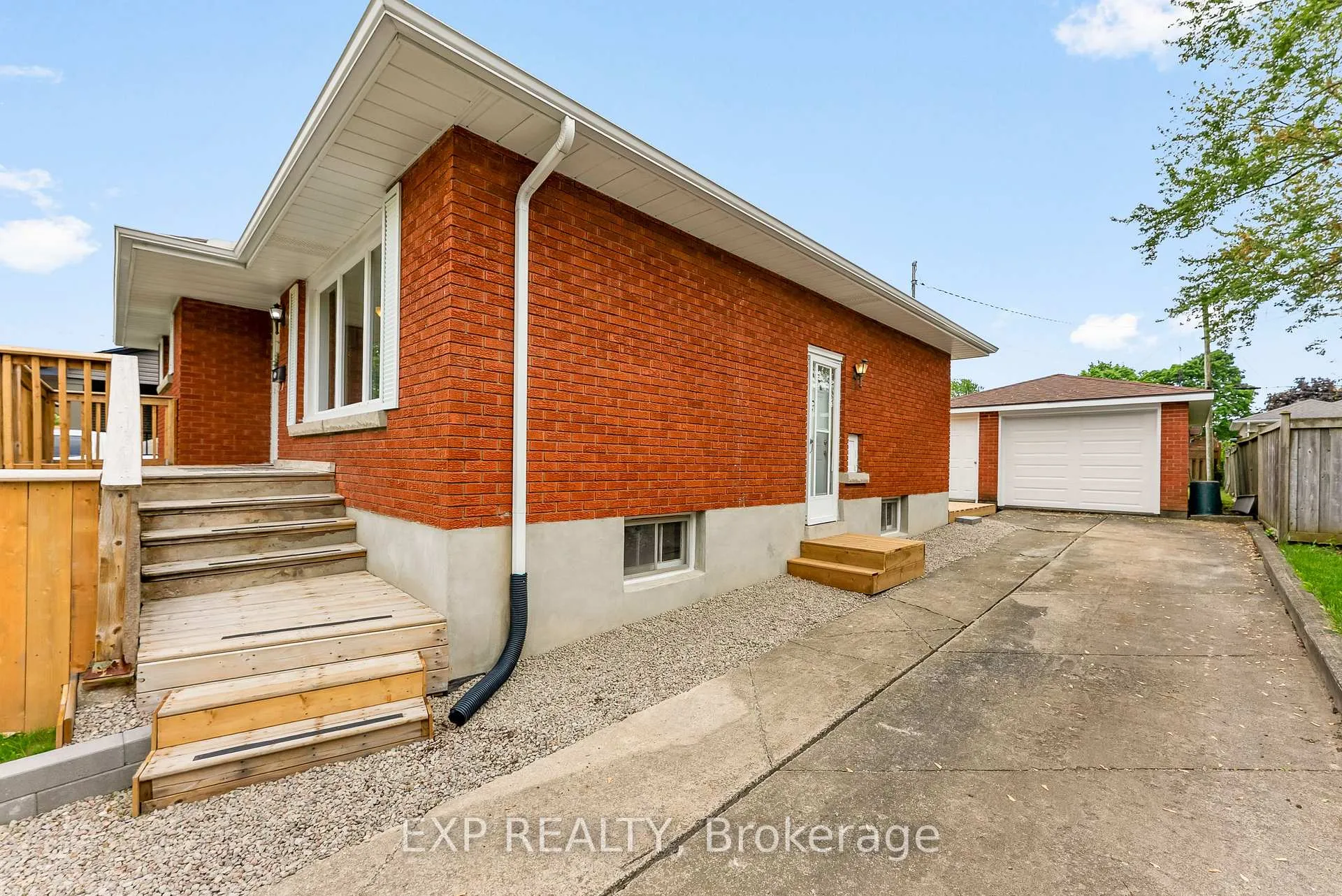Photo 31 of 119 Ryerson Street, Thorold, Confederation Heights — HOMEH