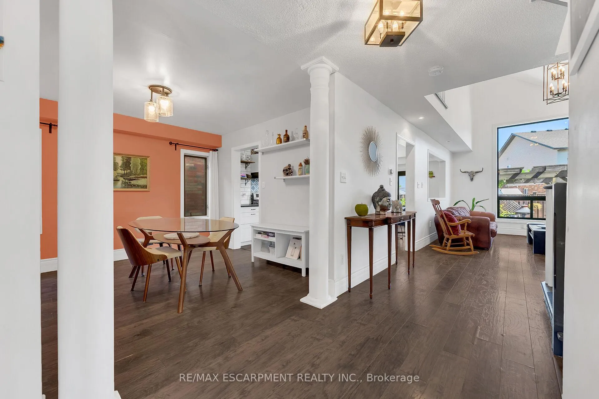Photo 7 of 239 Hepburn Crescent, Hamilton, Mountview — HOMEH