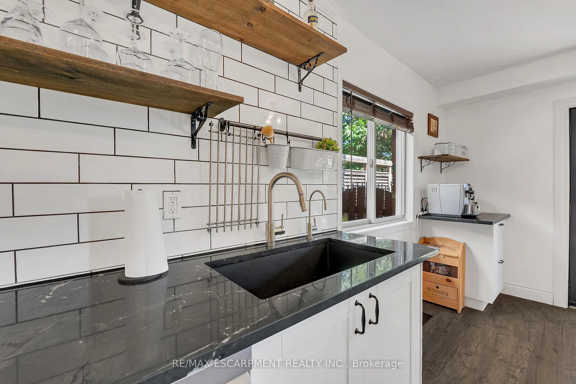 Photo 13 of 239 Hepburn Crescent, Hamilton, Mountview — HOMEH