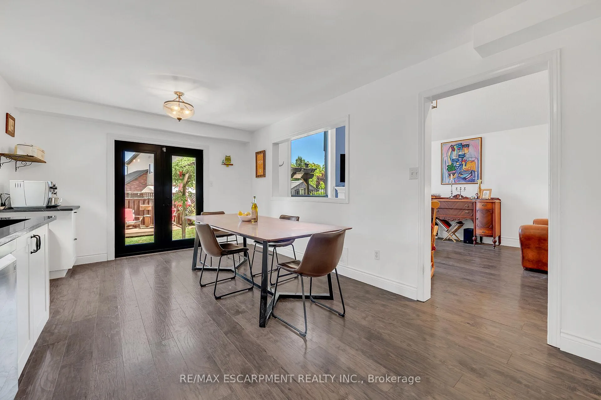 Photo 15 of 239 Hepburn Crescent, Hamilton, Mountview — HOMEH
