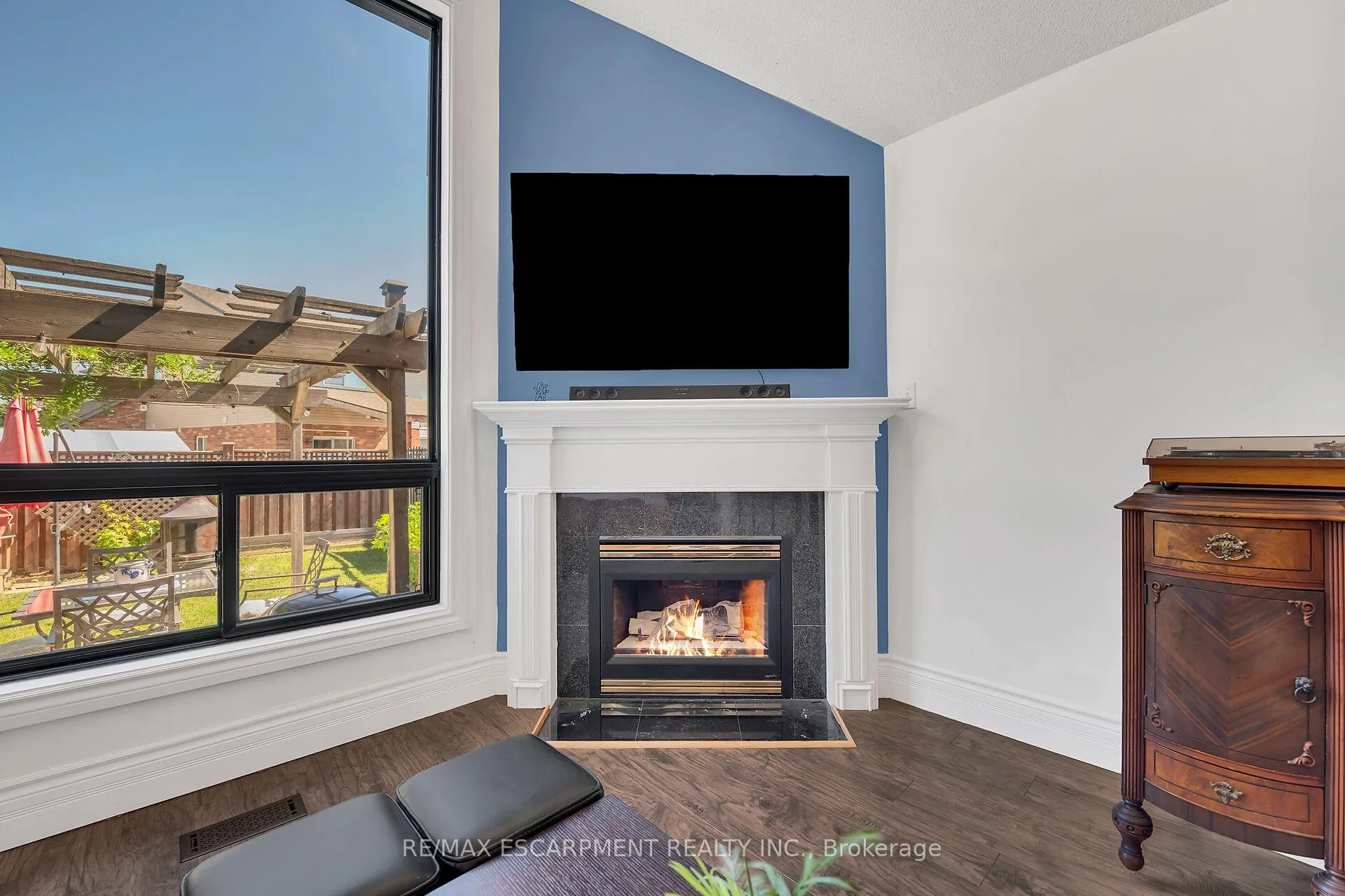 Photo 18 of 239 Hepburn Crescent, Hamilton, Mountview — HOMEH