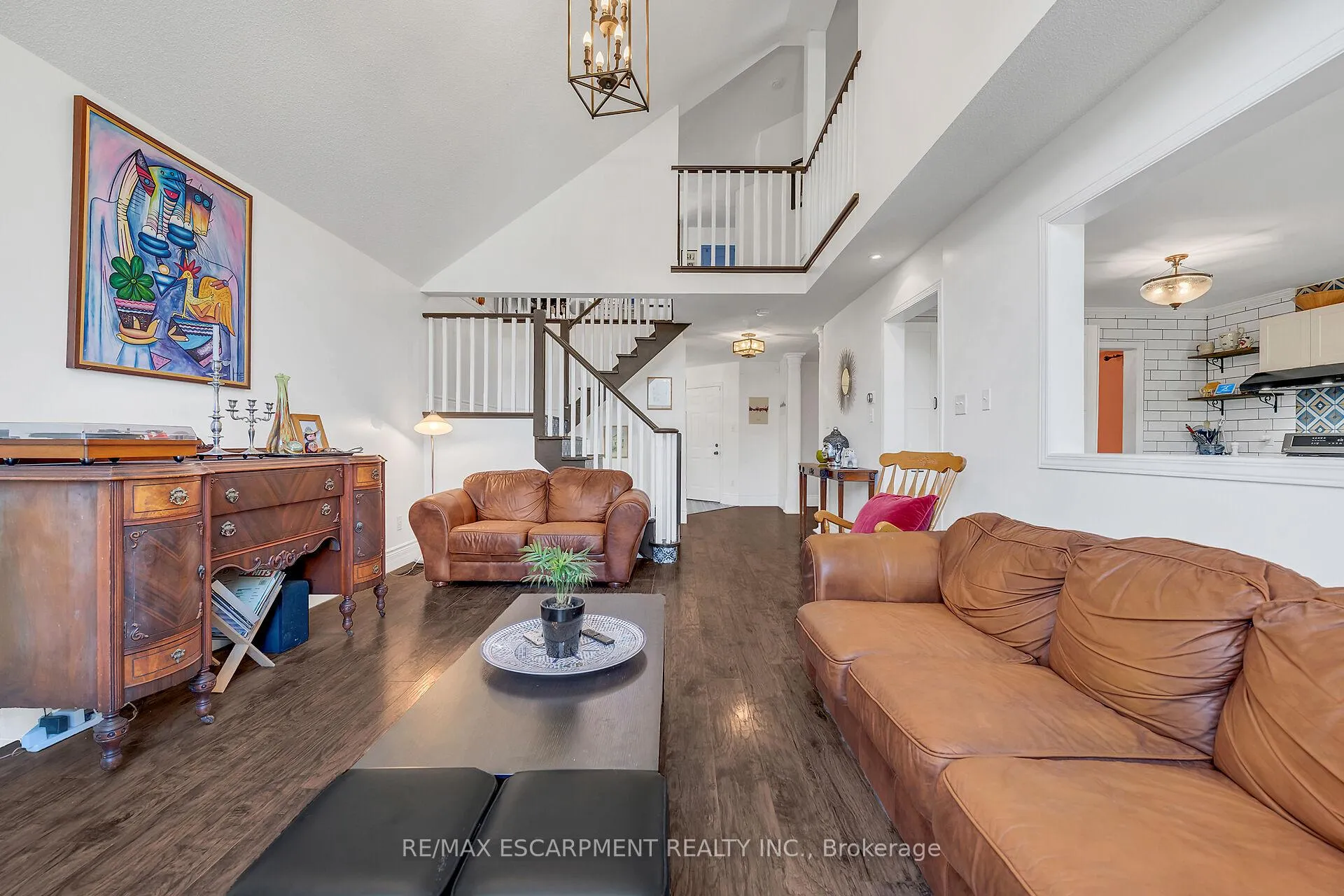 Photo 19 of 239 Hepburn Crescent, Hamilton, Mountview — HOMEH