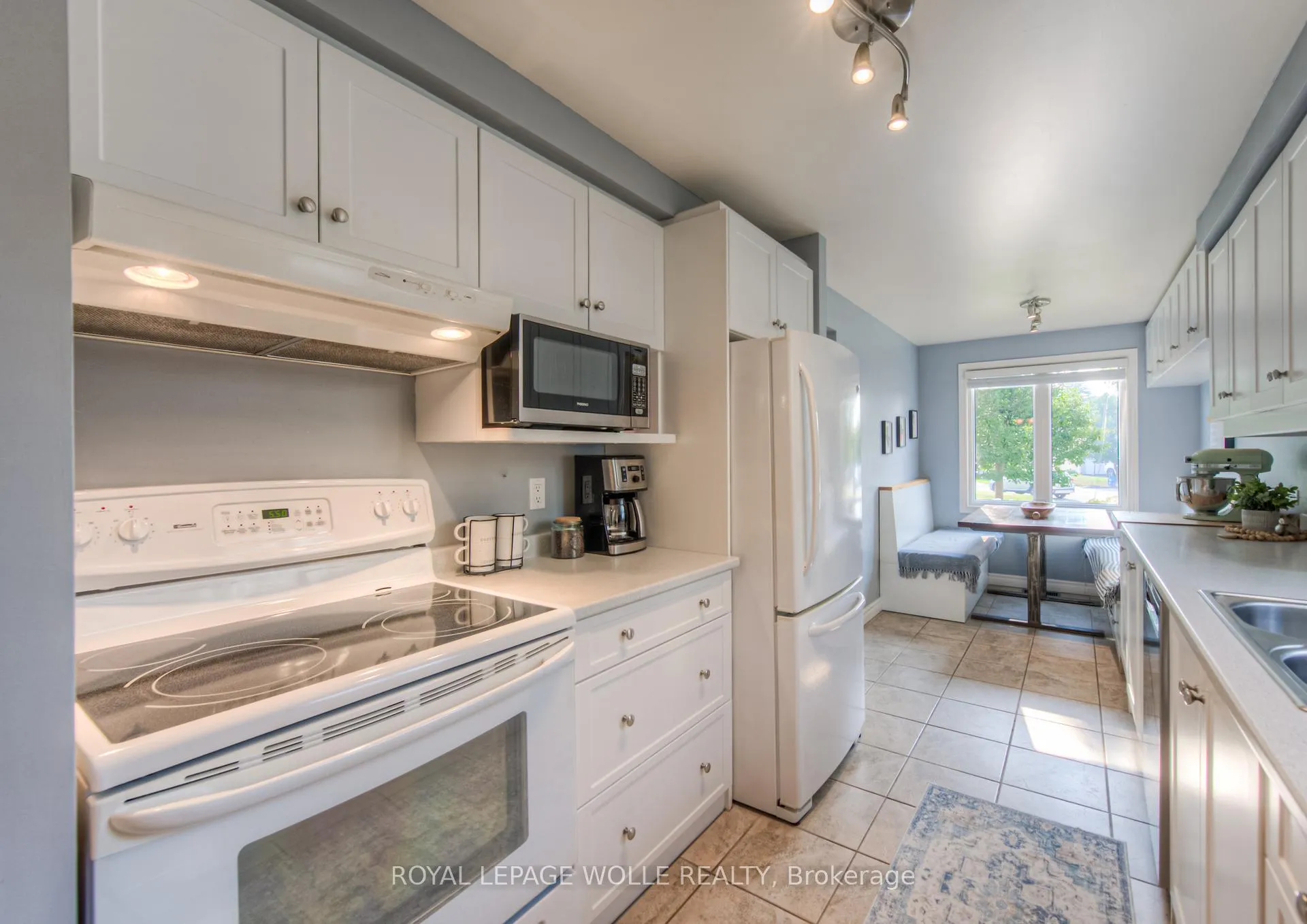Photo 15 of 228 Haldane Court, Waterloo — HOMEH