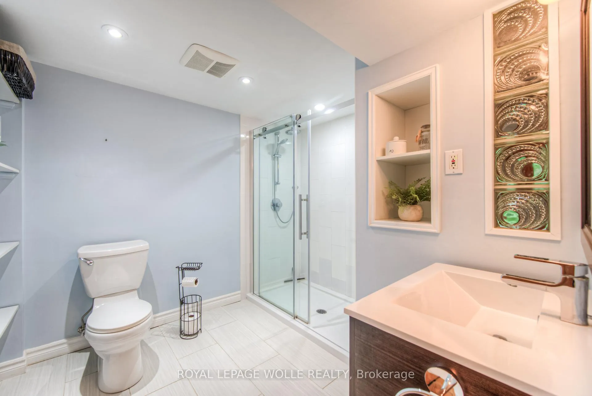 Photo 31 of 228 Haldane Court, Waterloo — HOMEH