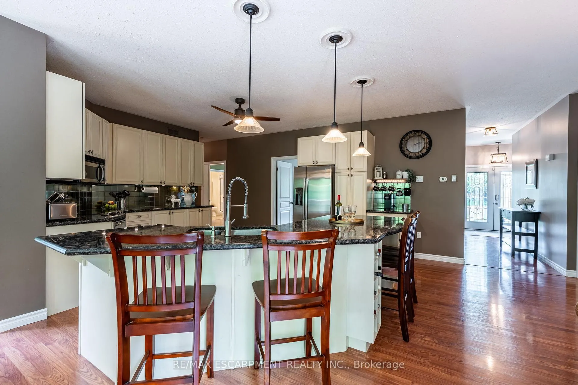 Photo 10 of 1323 8TH Concession Road W, Hamilton, Rural Flamborough — HOMEH