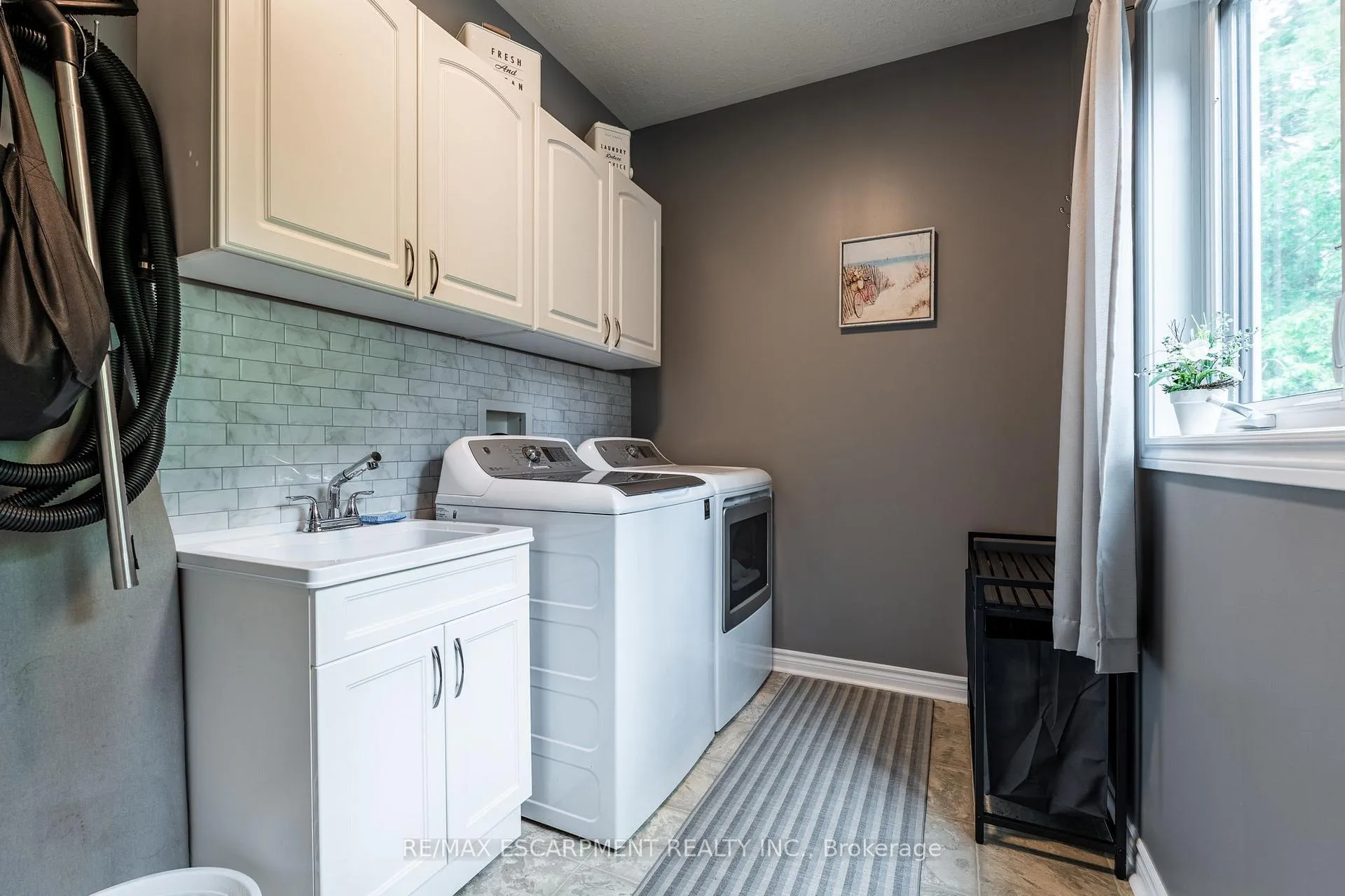 Photo 24 of 1323 8TH Concession Road W, Hamilton, Rural Flamborough — HOMEH