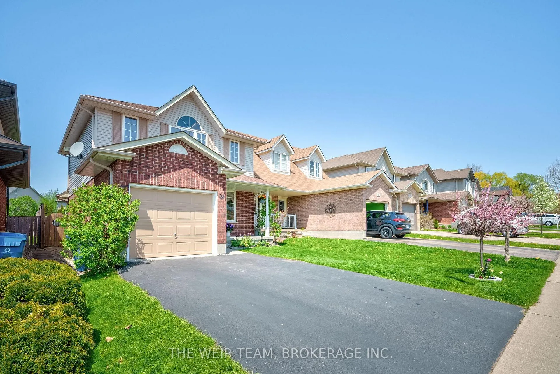 Photo 3 of 24 Maude Lane, Guelph, Grange Road — HOMEH