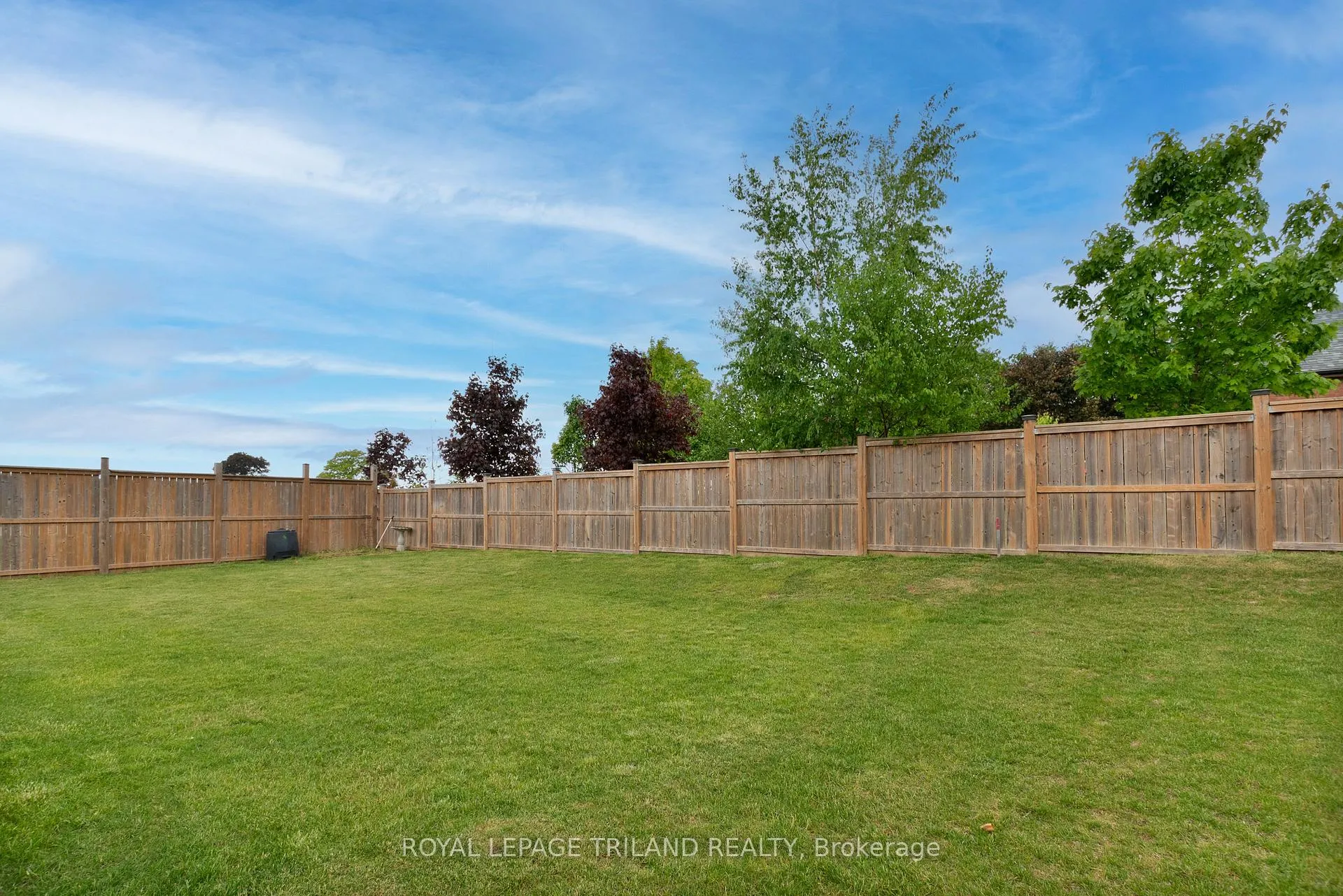 Photo 38 of 3 Elliott Trail, Thames Centre, Thorndale — HOMEH
