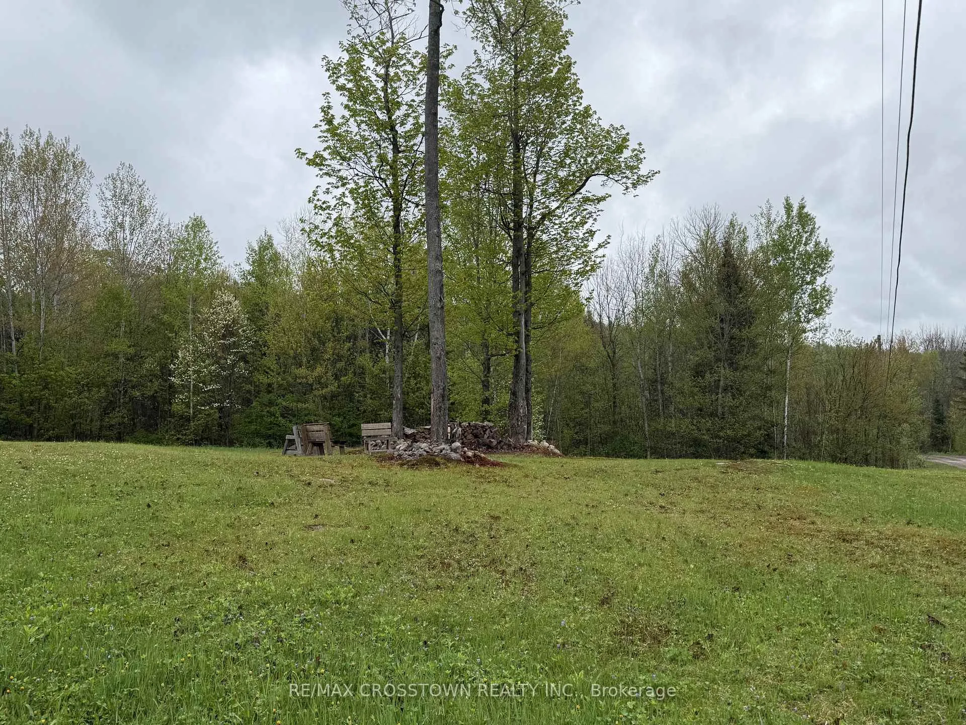 Photo 3 of 265 Argo Run, Mattawan — HOMEH