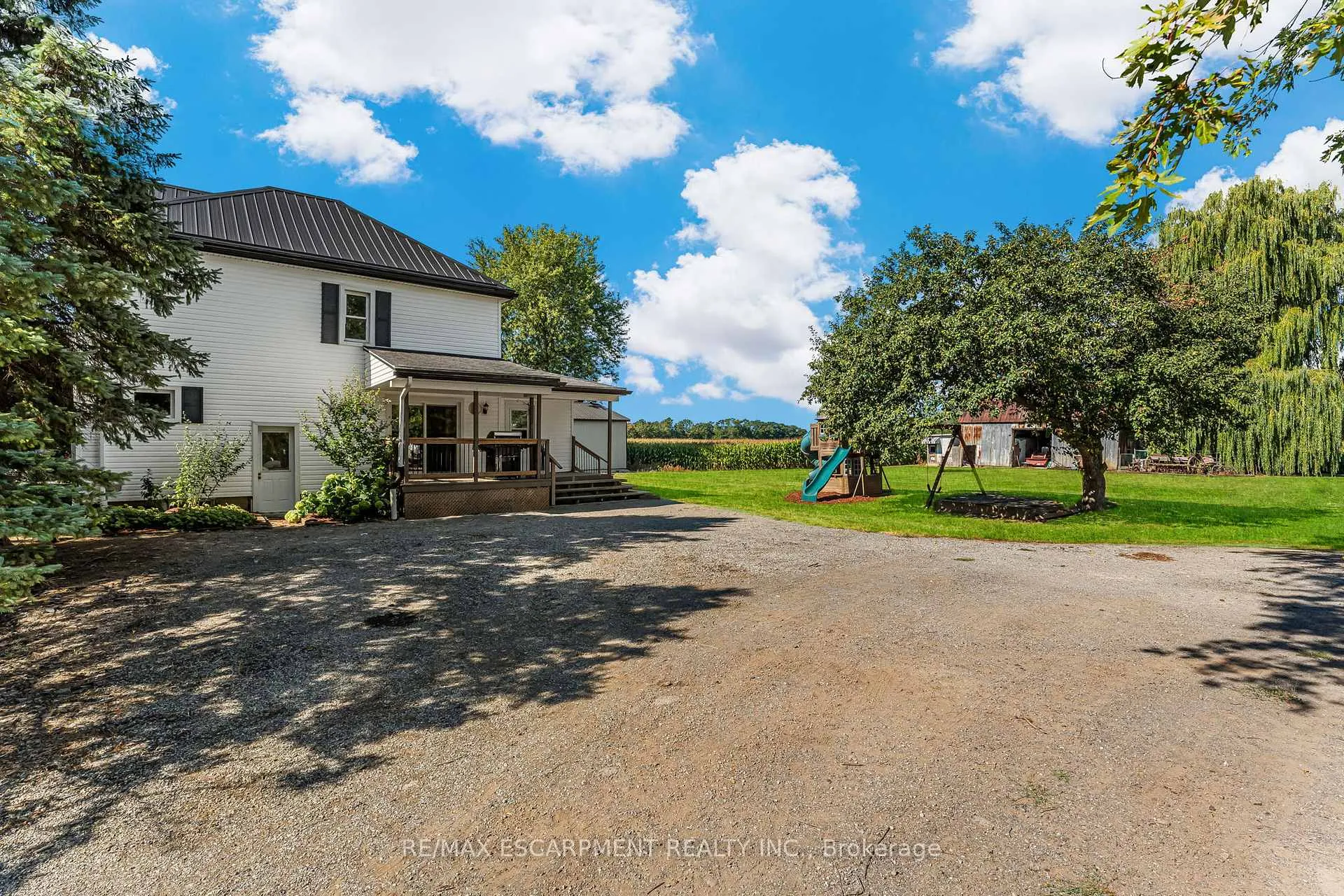 Photo 4 of 398 Diltz Road, Haldimand, Dunnville — HOMEH